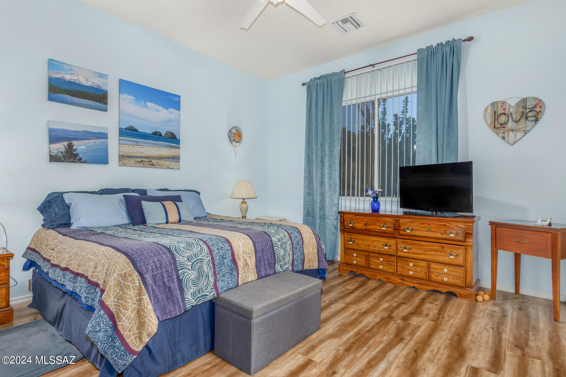 2960 W Desert Glory Drive