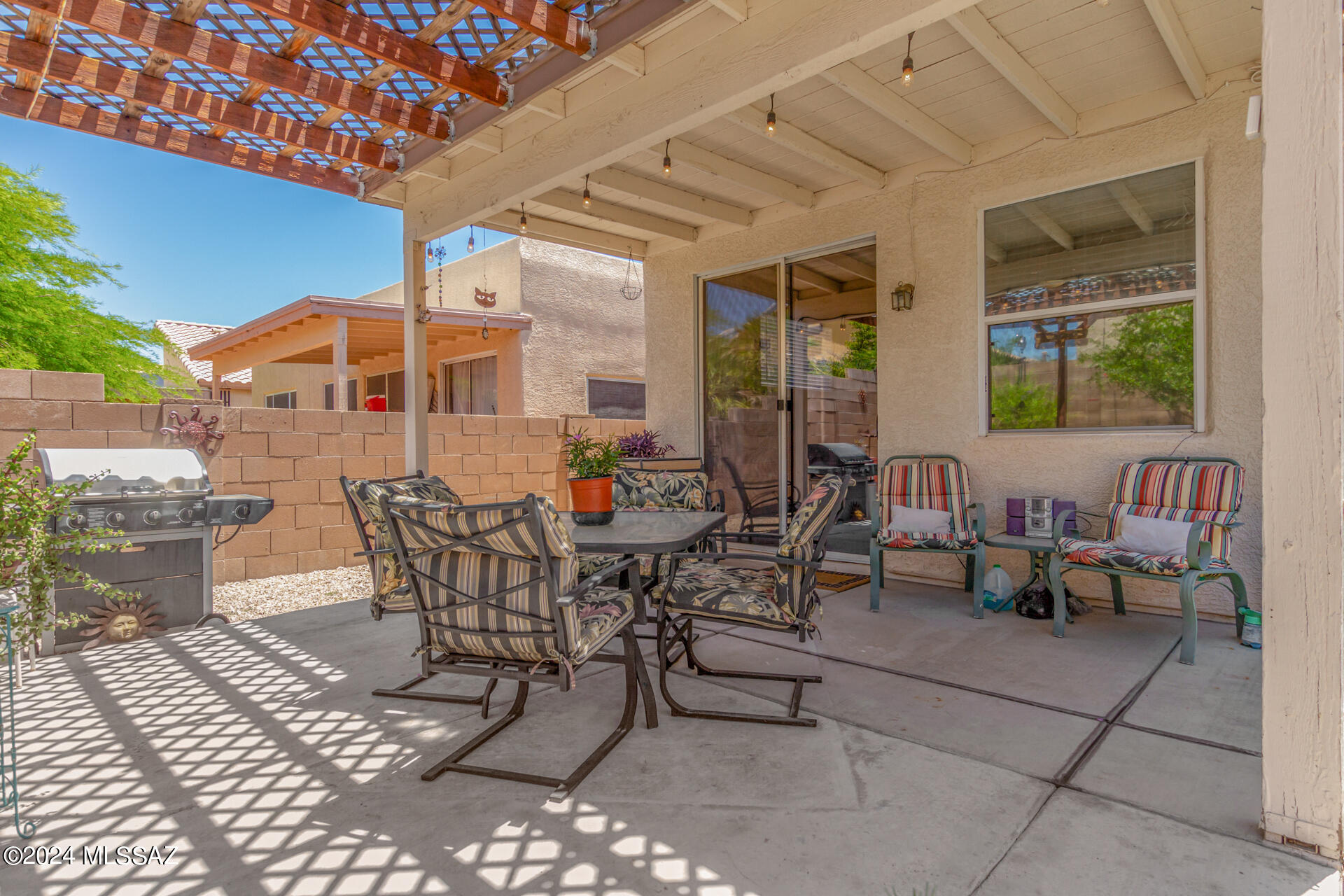 2960 W Desert Glory Drive