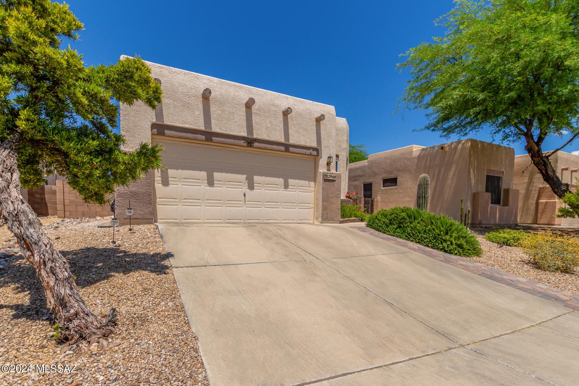 2960 W Desert Glory Drive