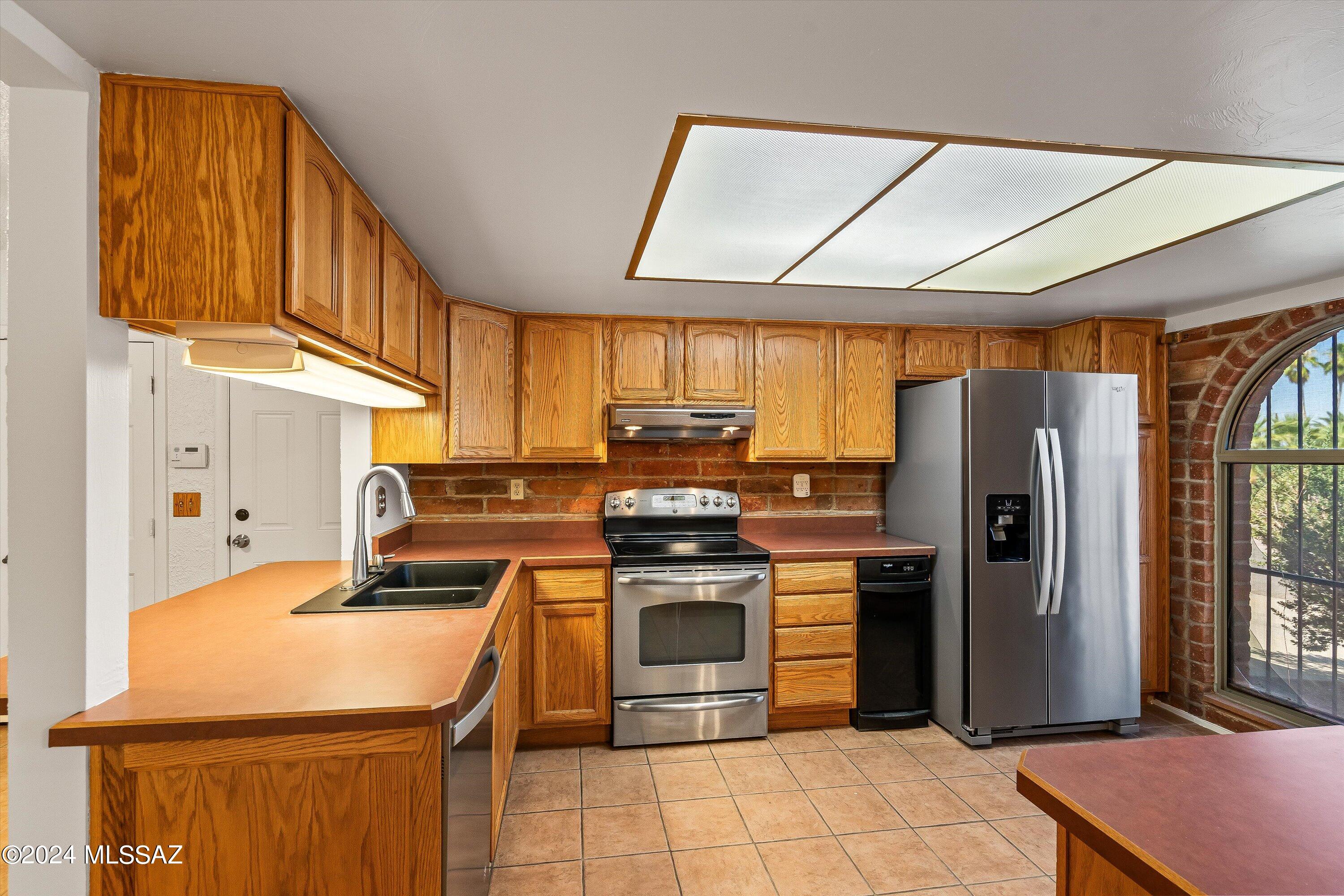 1931 S Kevin Drive