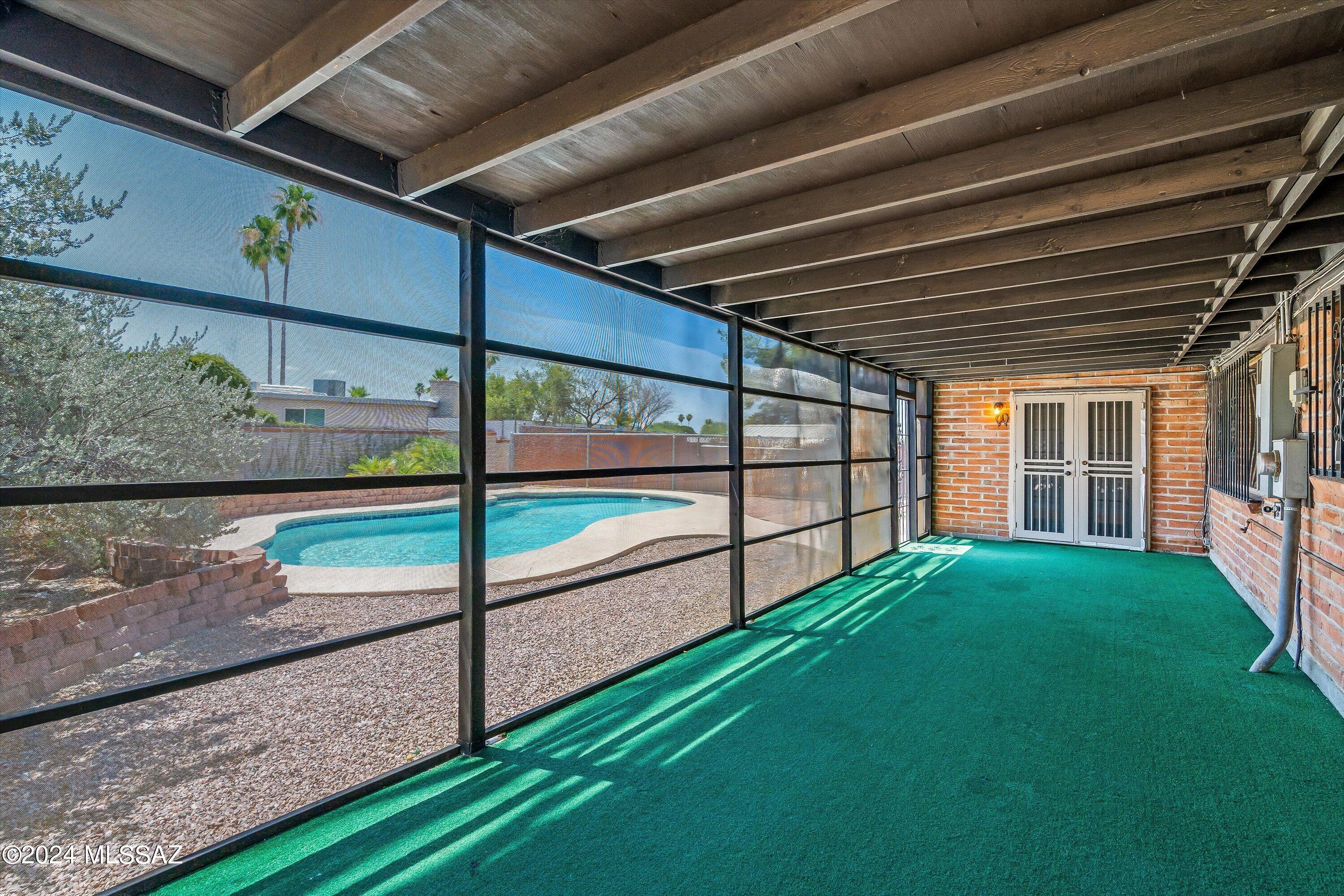 1931 S Kevin Drive