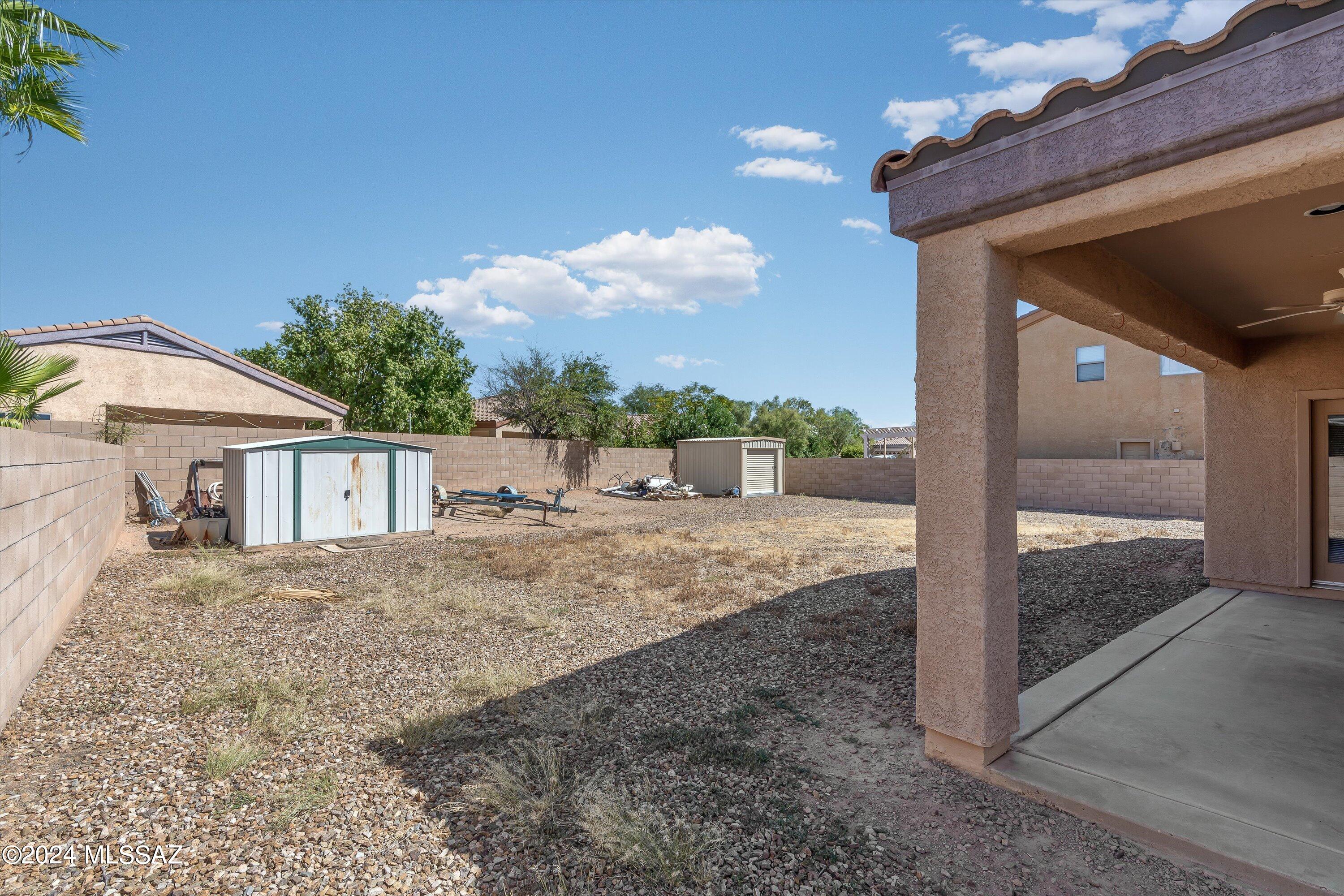 5559 S Desert Redbud Drive