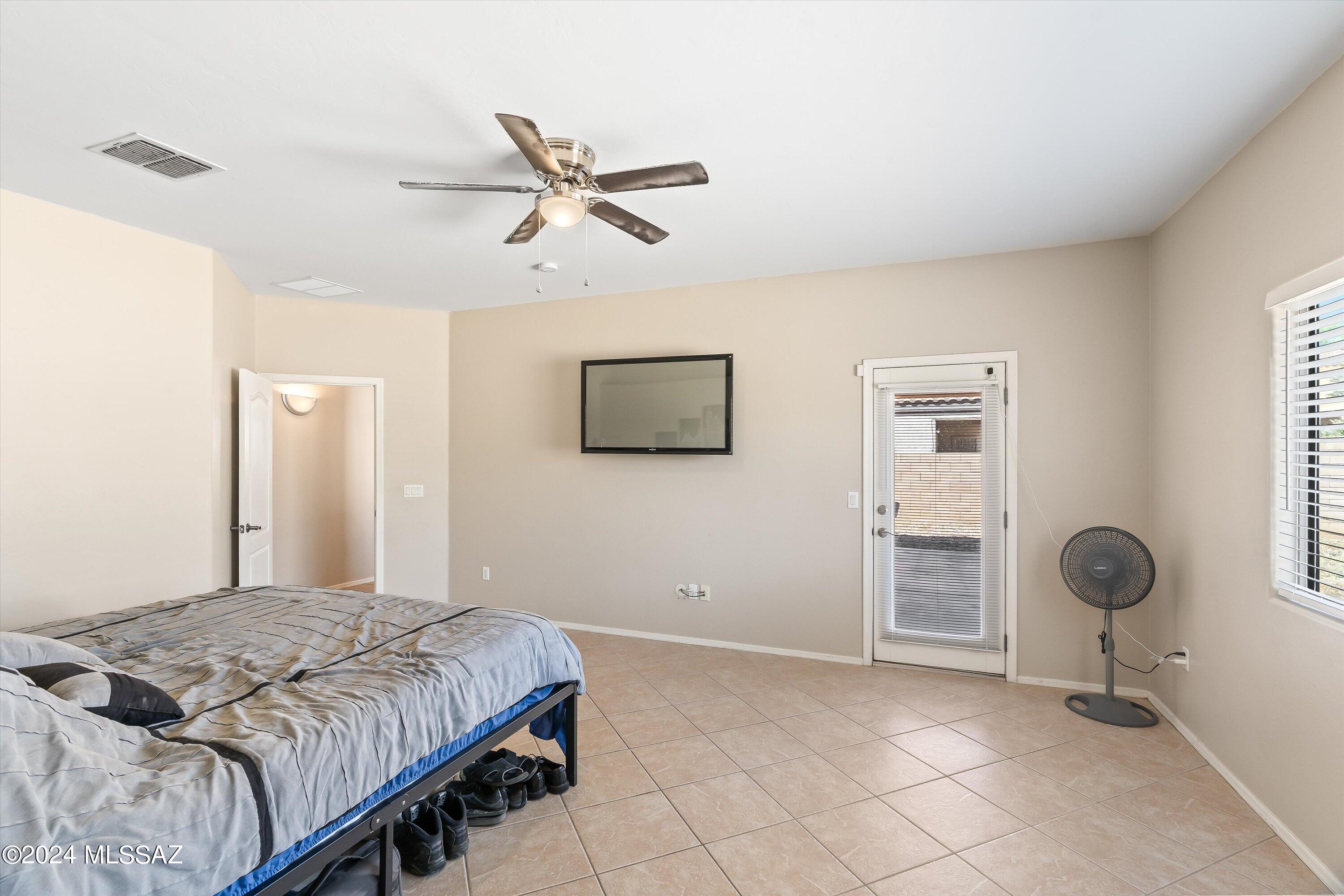 5559 S Desert Redbud Drive