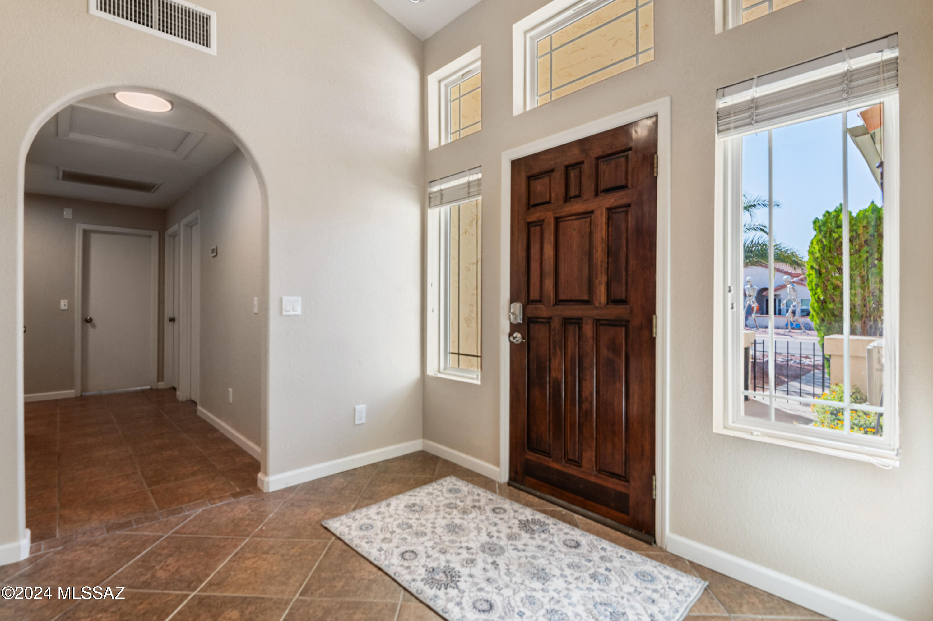 4526 W Lord Redman Loop