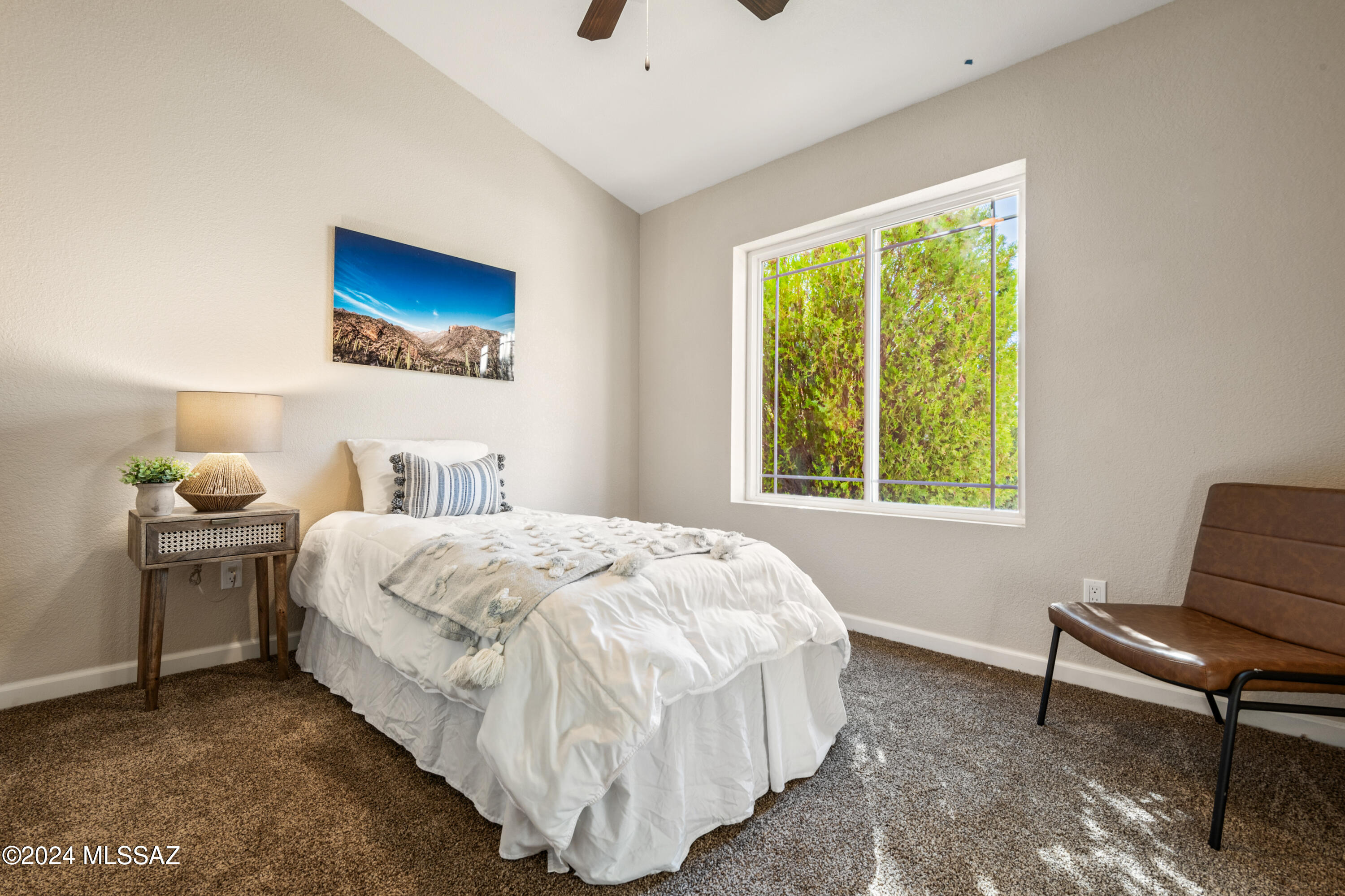 4526 W Lord Redman Loop