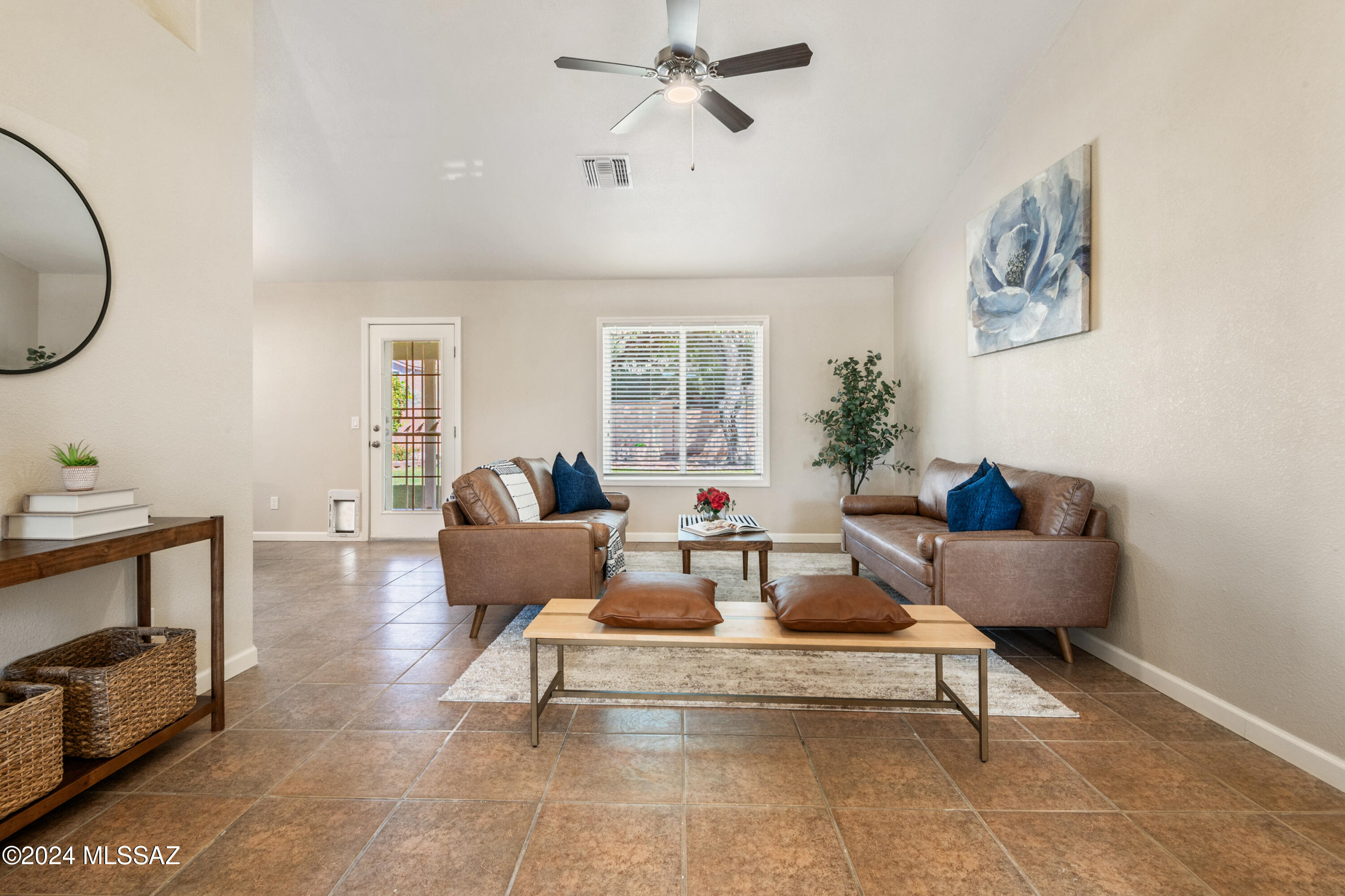 4526 W Lord Redman Loop