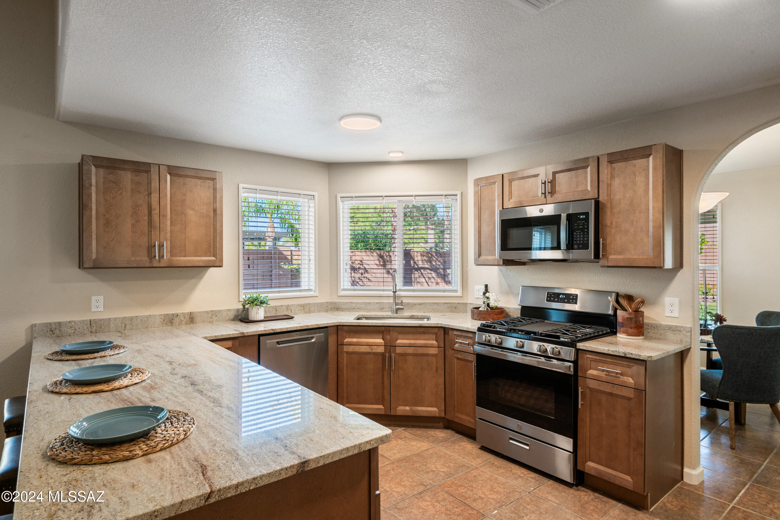 4526 W Lord Redman Loop