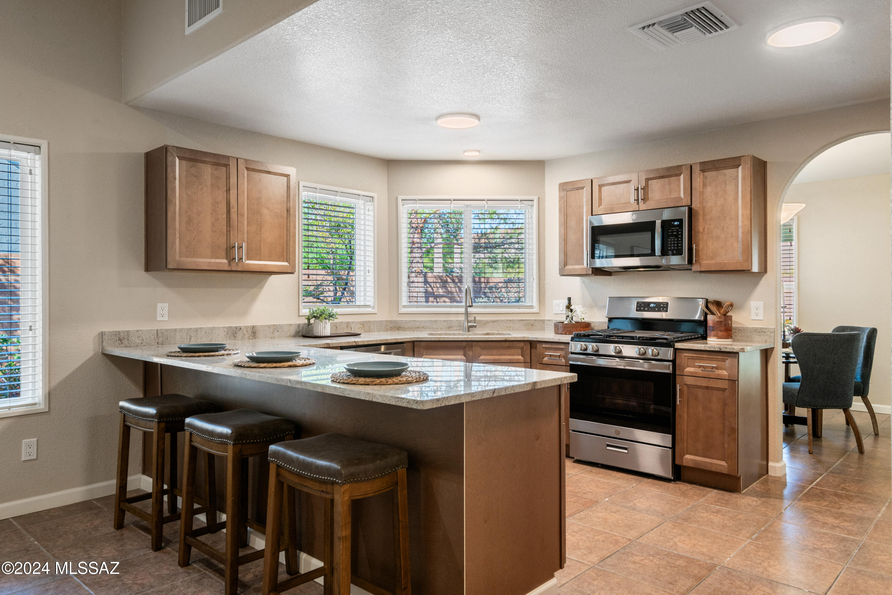 4526 W Lord Redman Loop