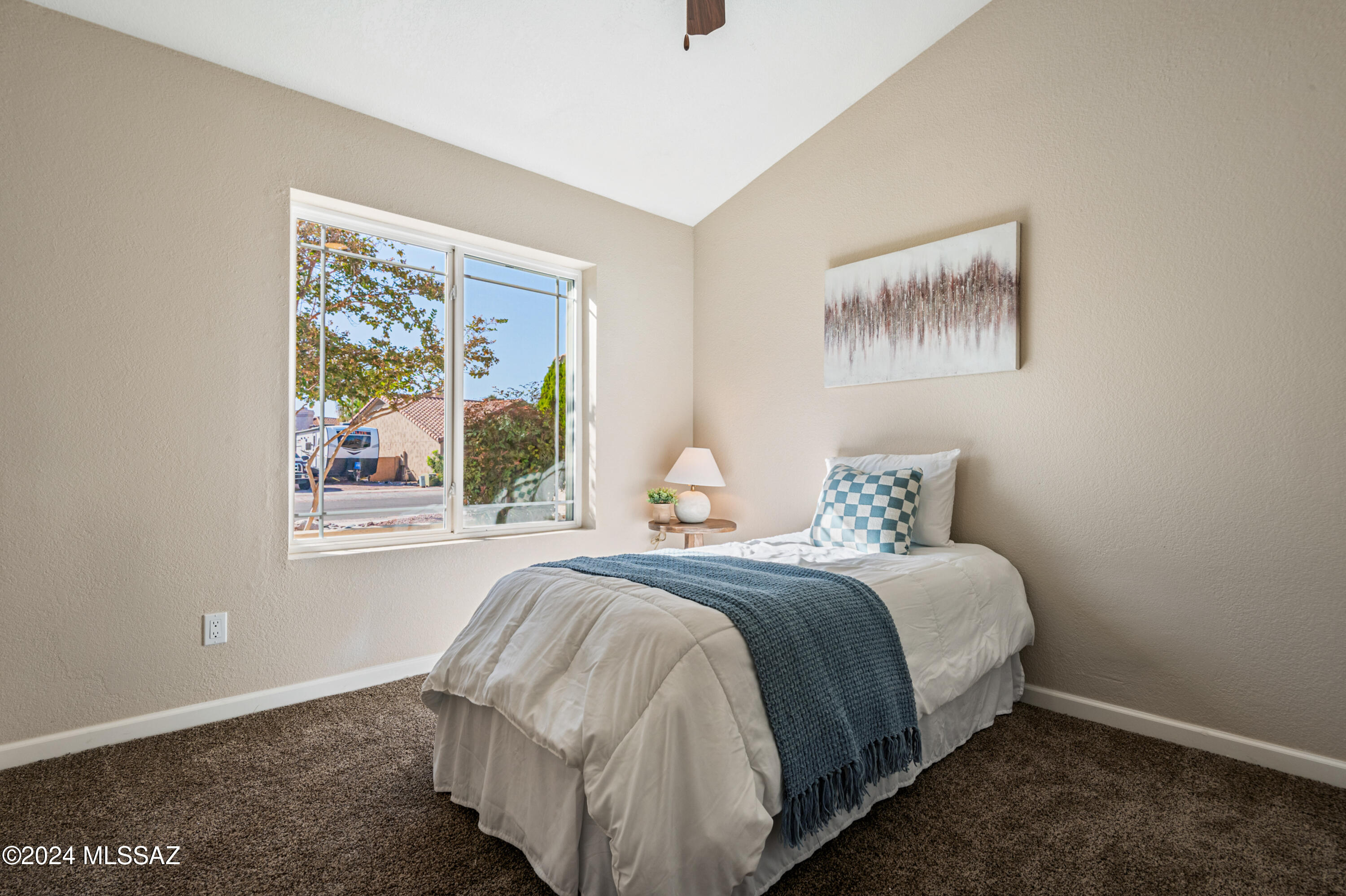 4526 W Lord Redman Loop