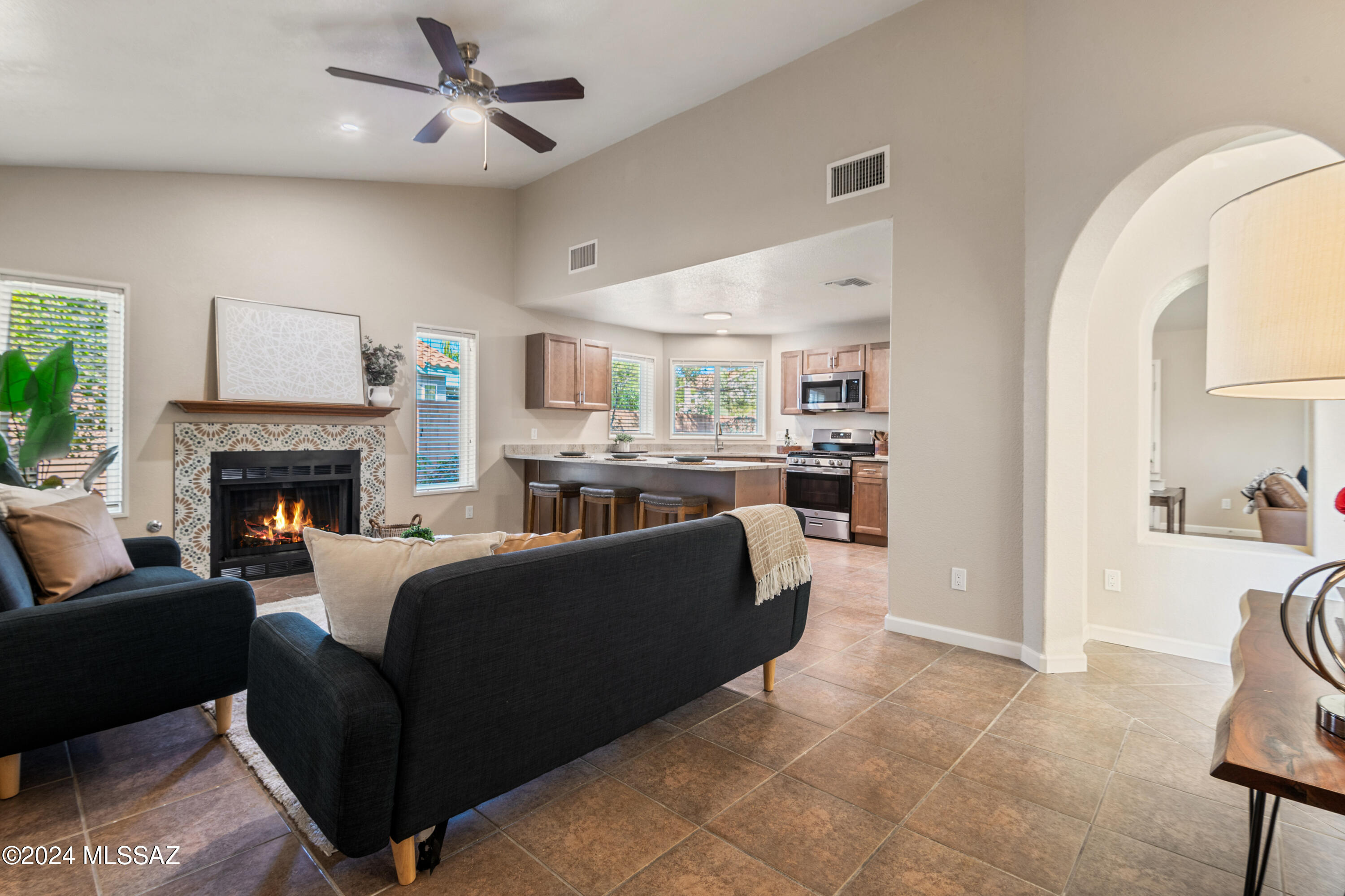 4526 W Lord Redman Loop