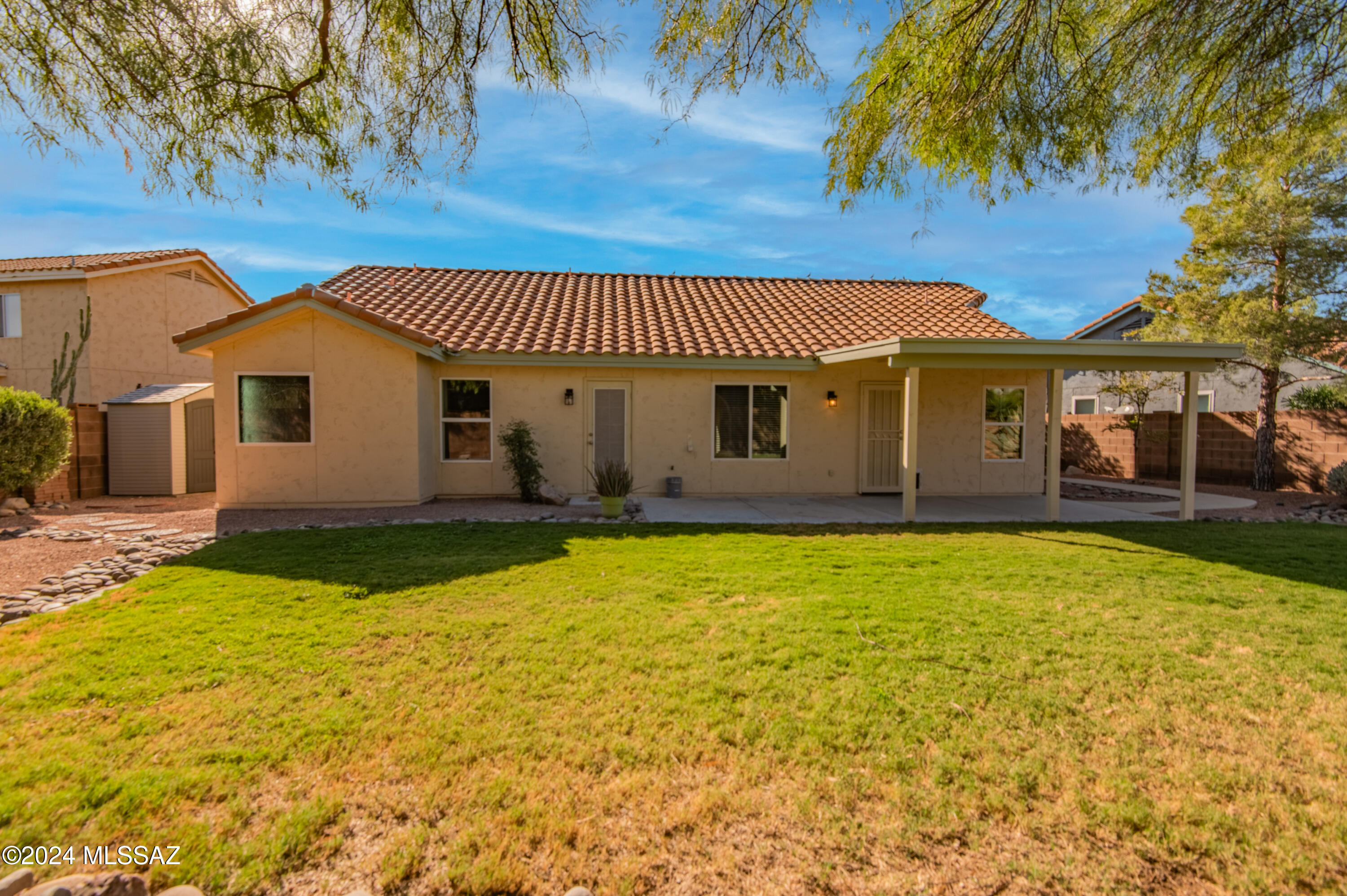 4526 W Lord Redman Loop