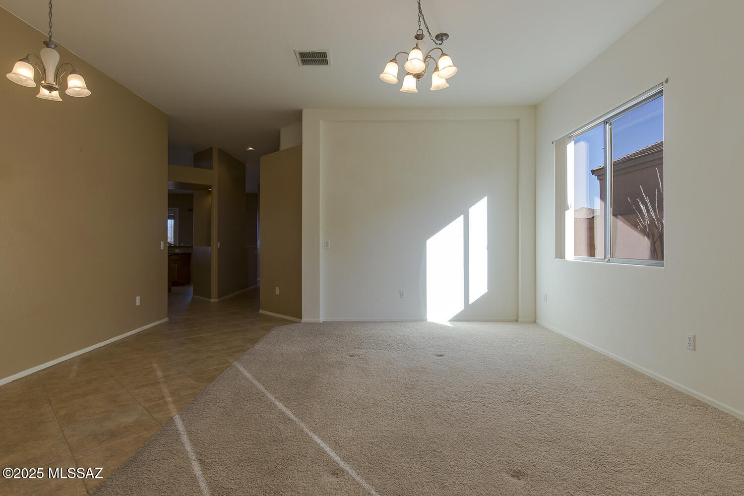 486 W Chatfield Street