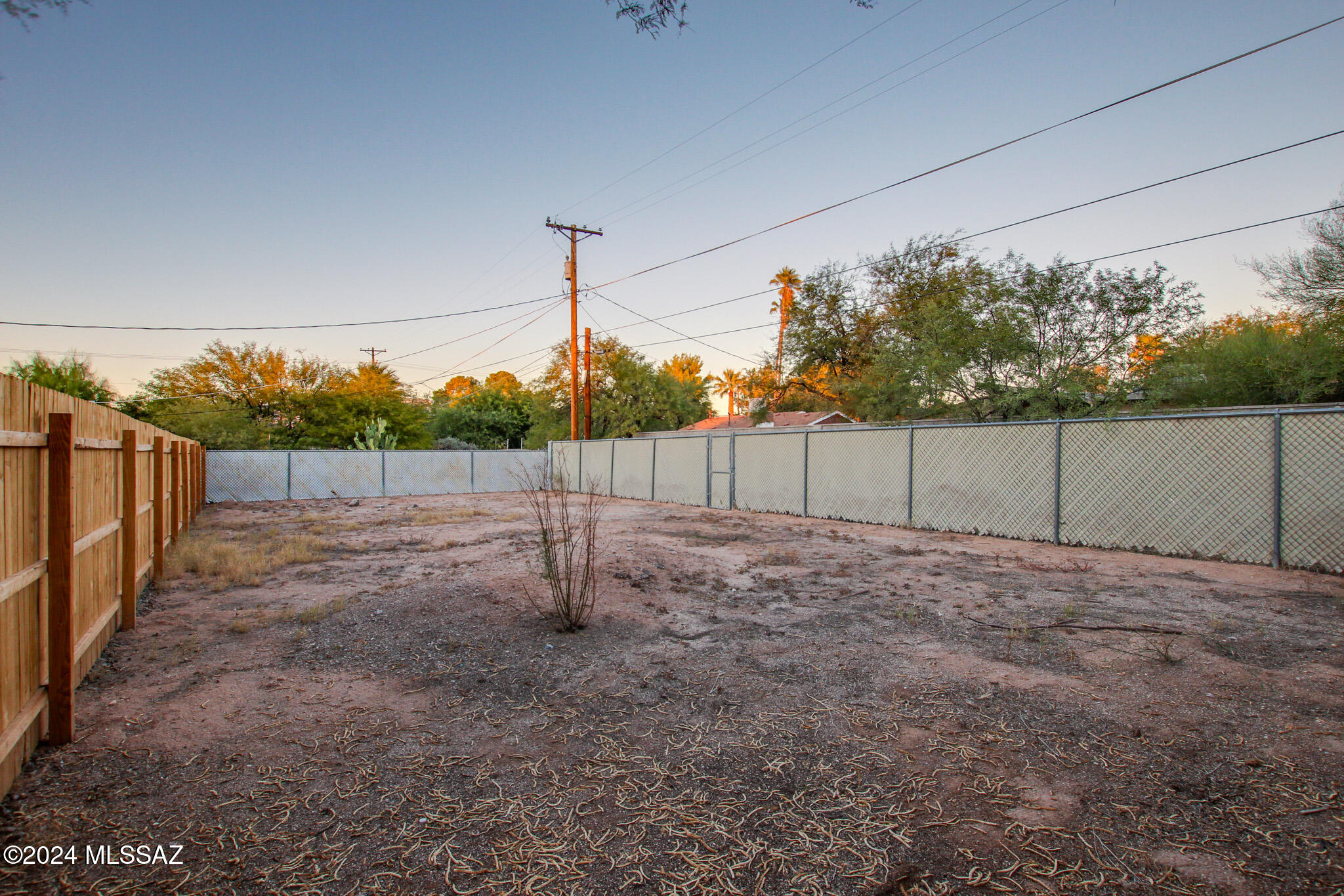 815 S Catalina Avenue