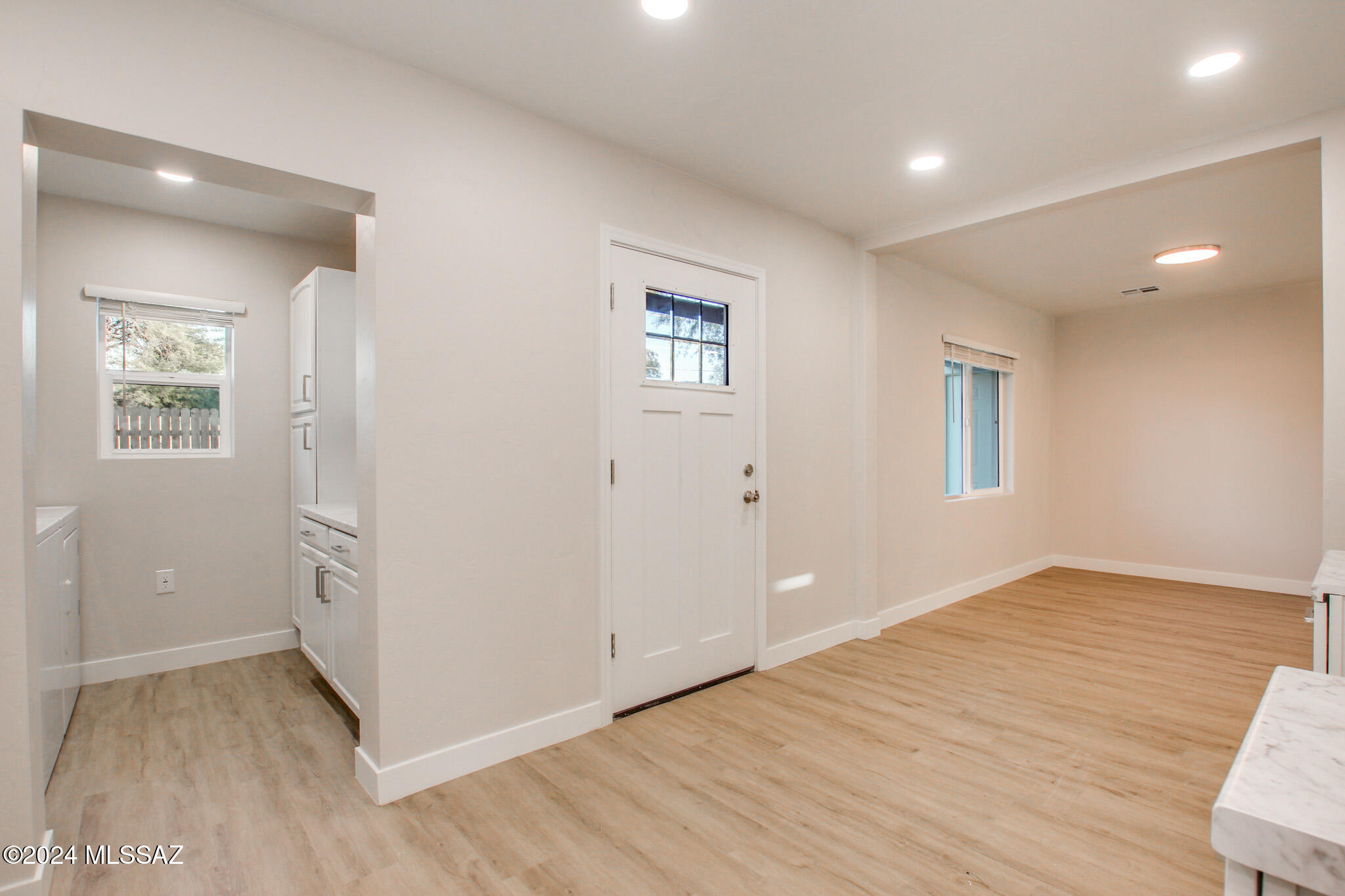 815 S Catalina Avenue