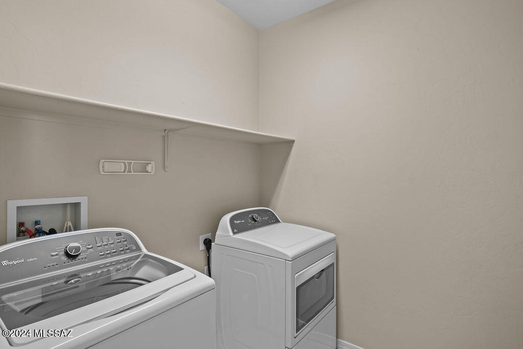 14289 S Via Del Farolito