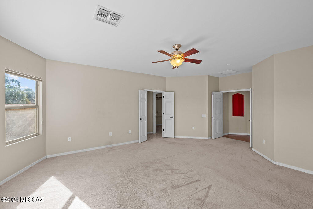 14289 S Via Del Farolito