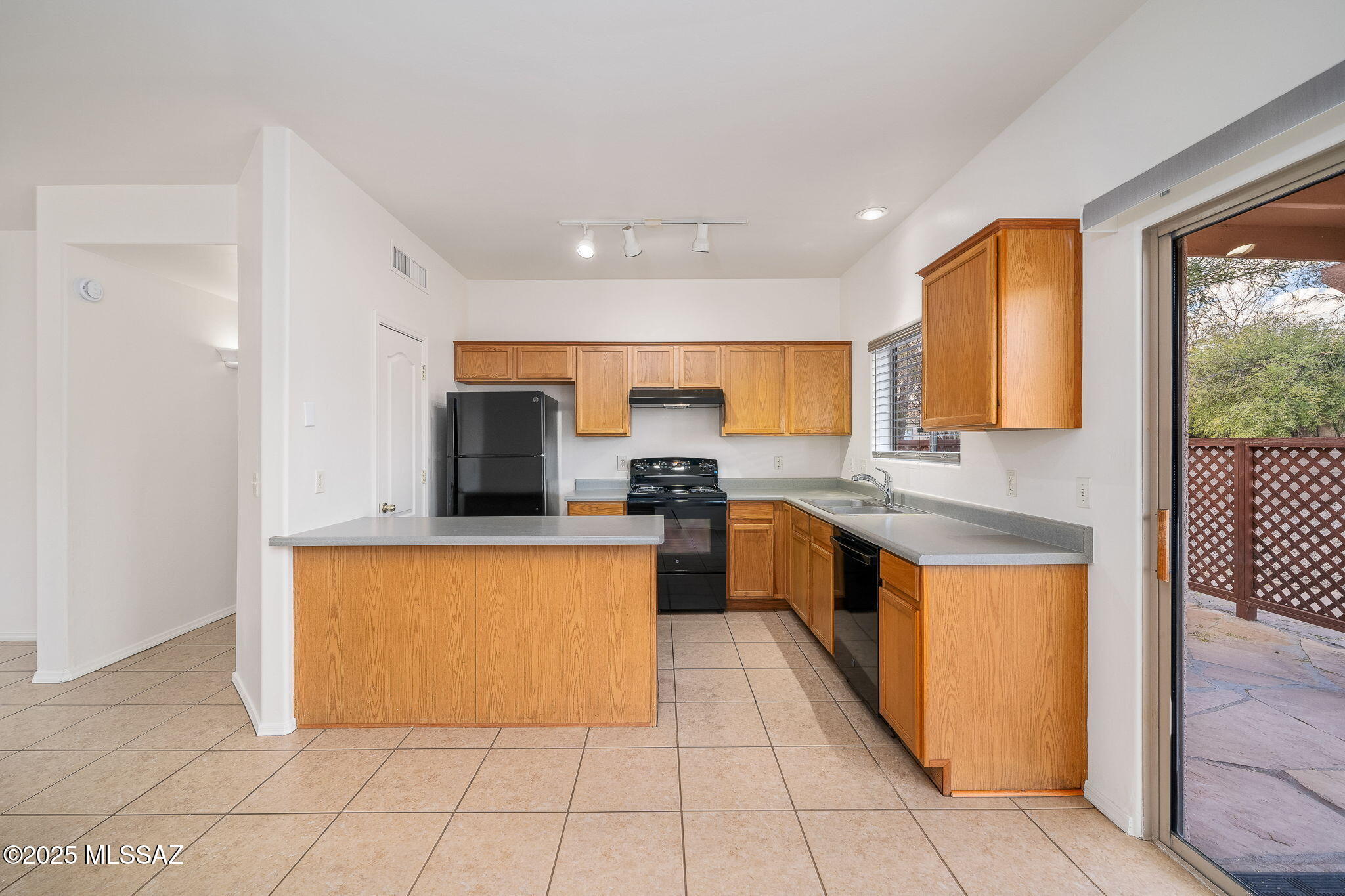 1900 W Alder Grove Drive