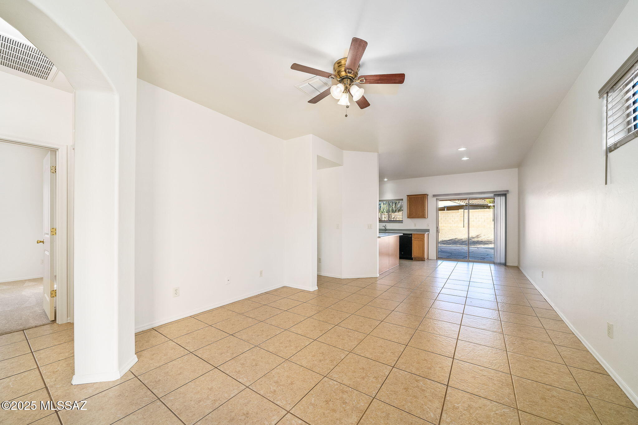 1900 W Alder Grove Drive