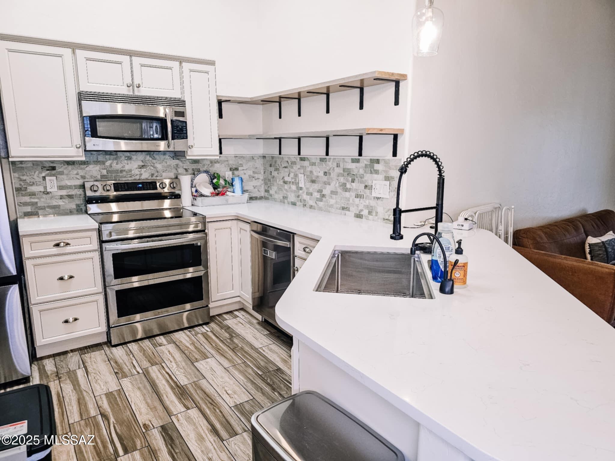 2403 S Saint Pablo Drive