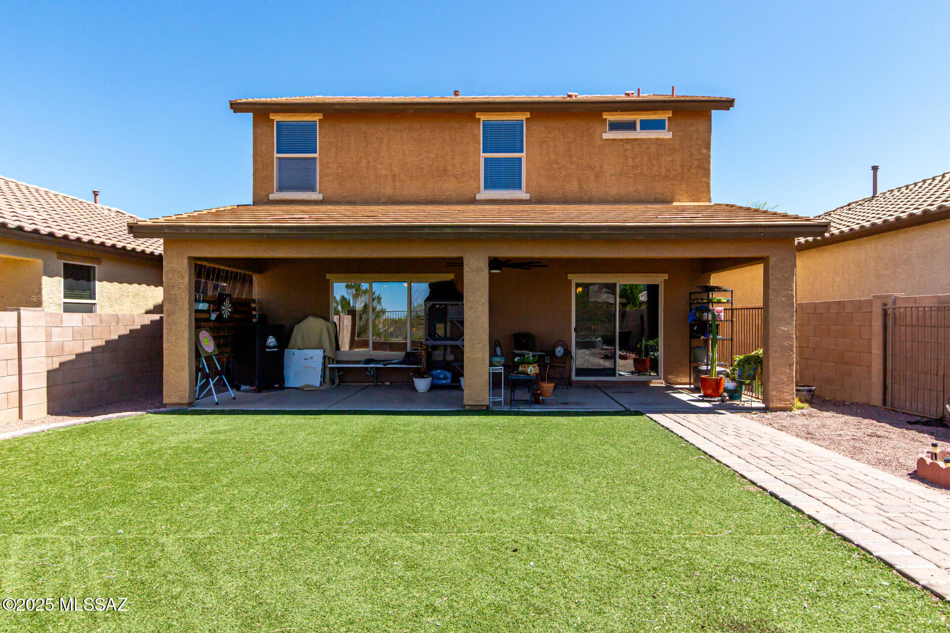 9528 S Desert Fauna Loop