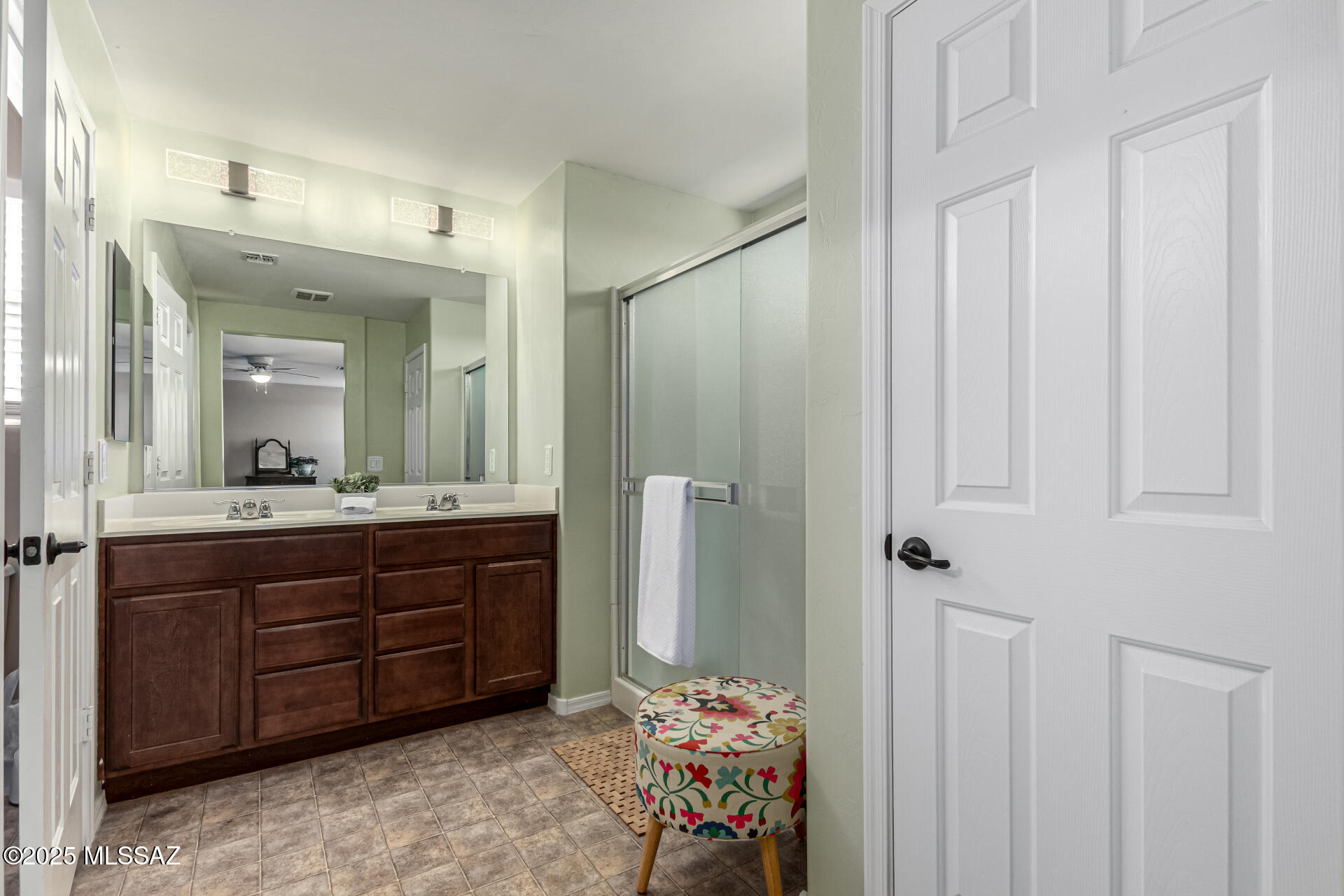 9528 S Desert Fauna Loop
