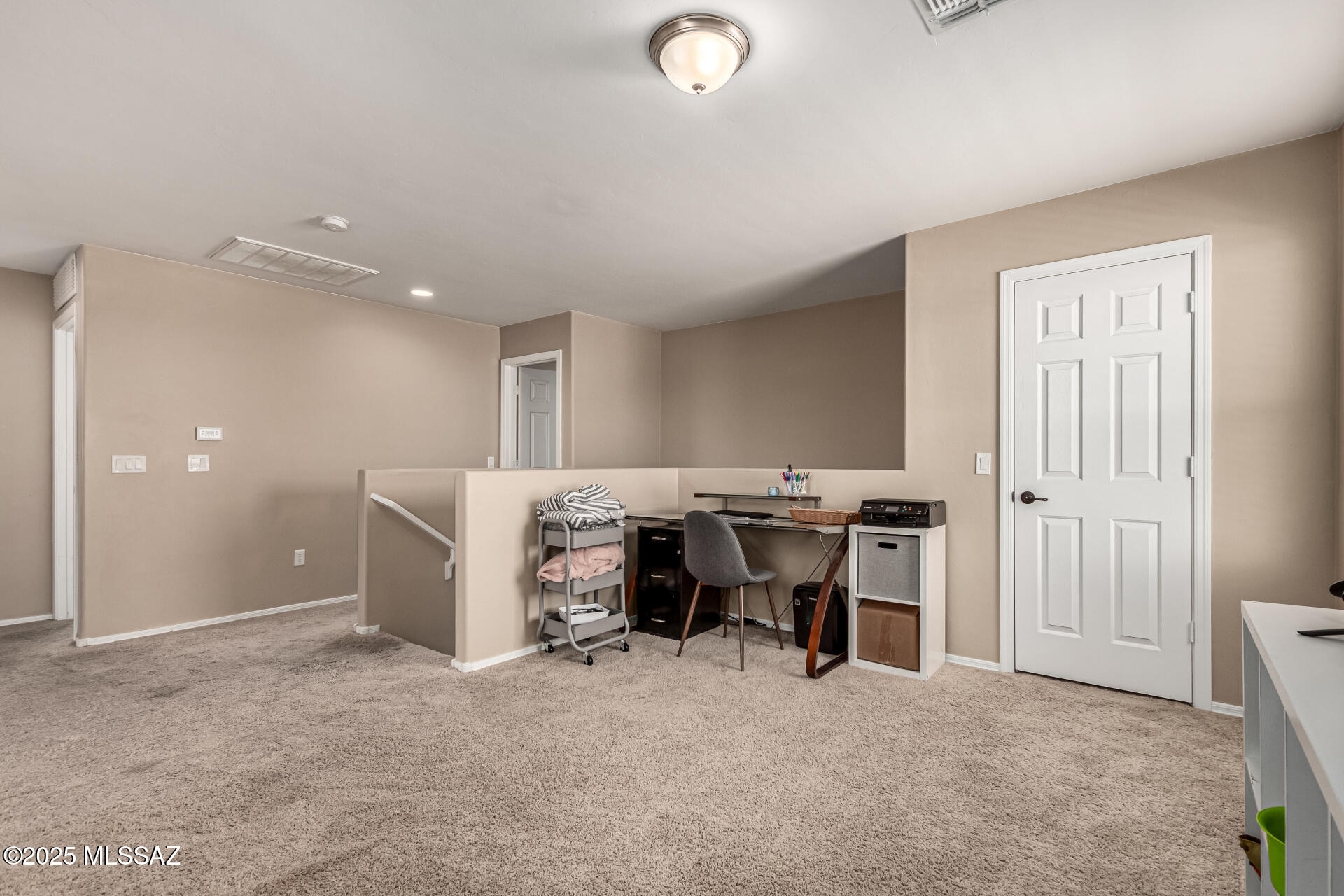 9528 S Desert Fauna Loop