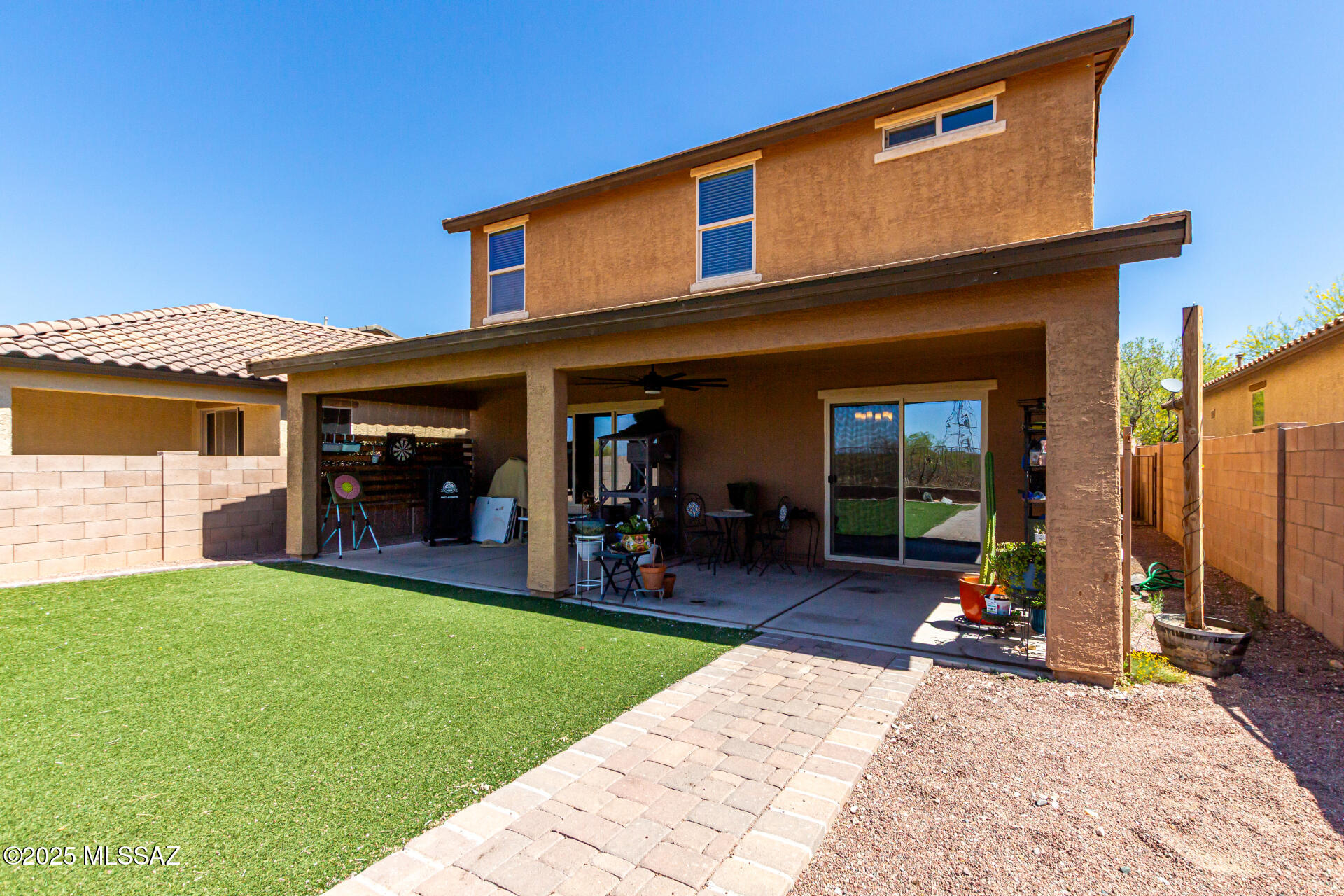 9528 S Desert Fauna Loop