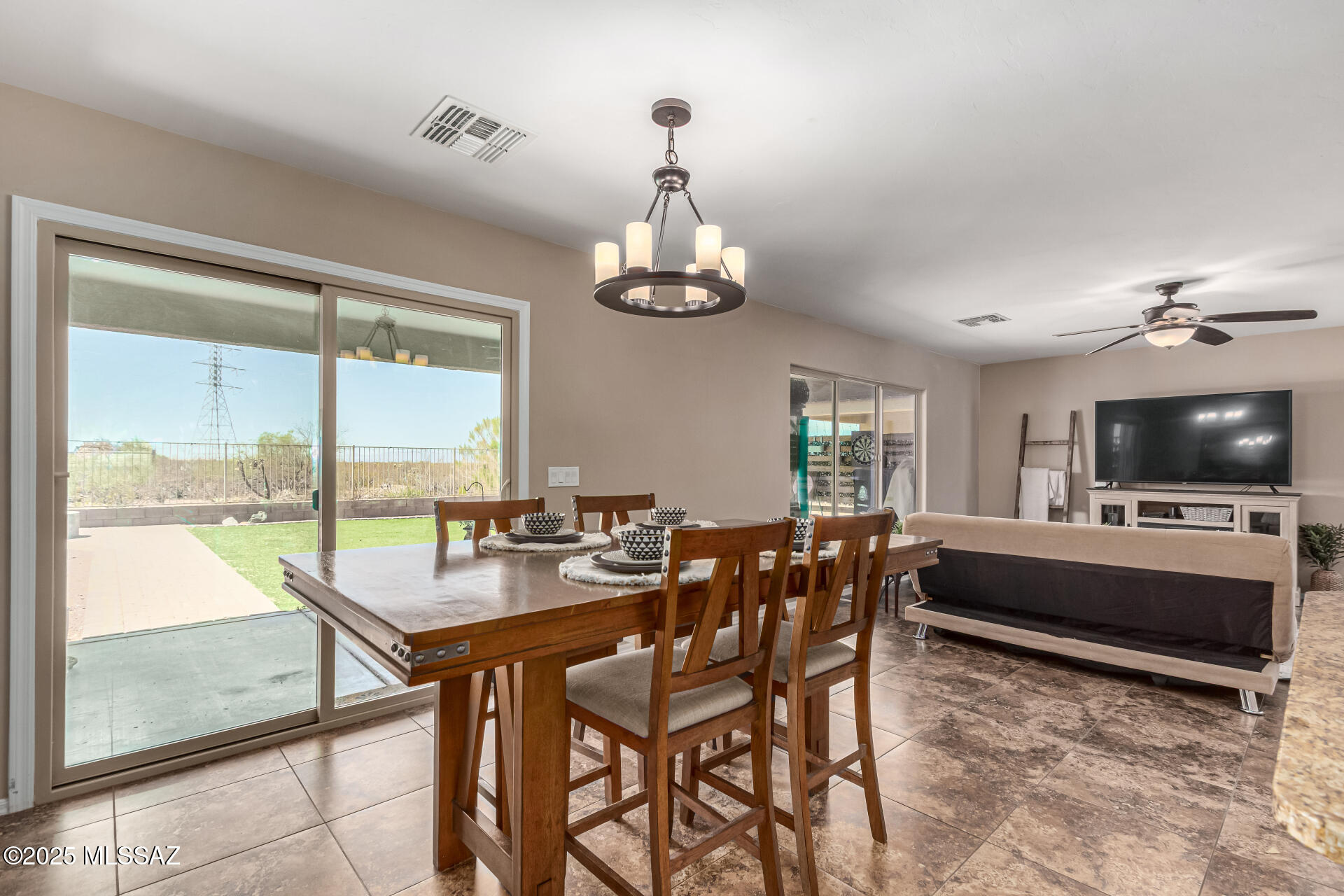 9528 S Desert Fauna Loop