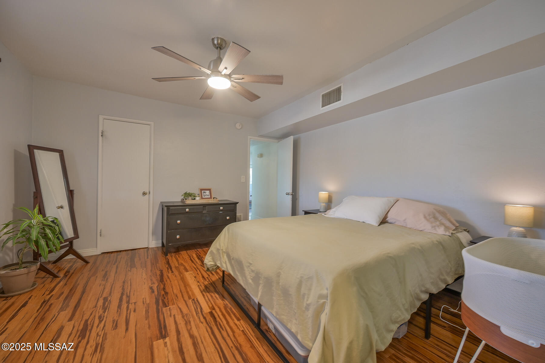 6810 E Calle Betelgeux