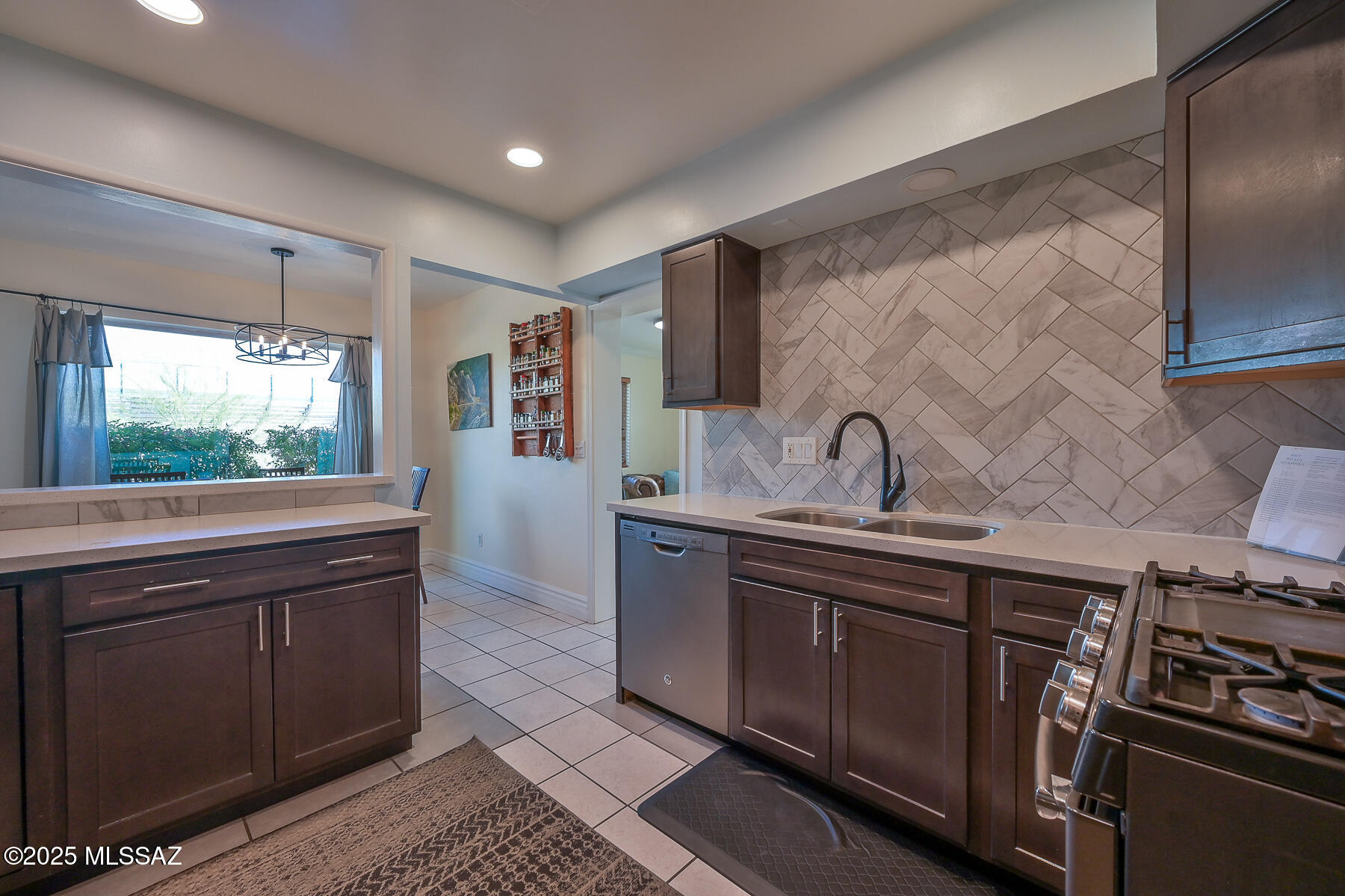 6810 E Calle Betelgeux