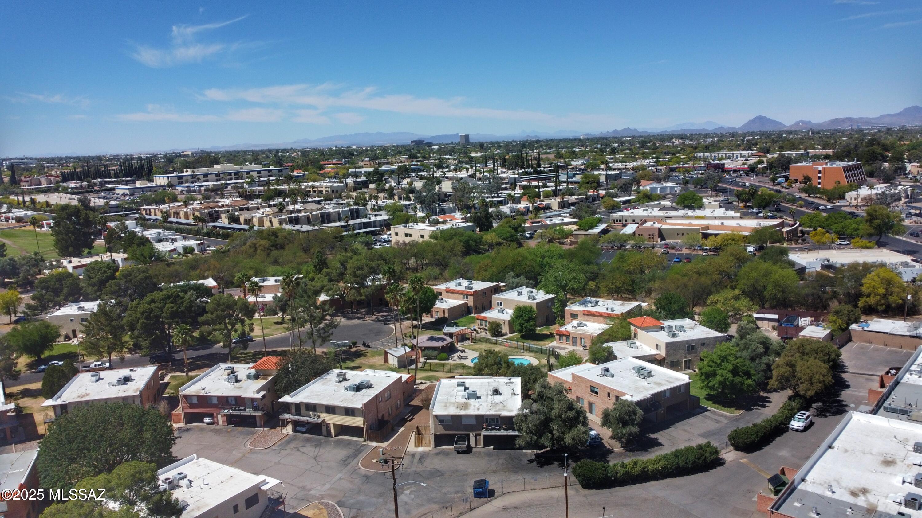 6541 E Calle La Paz Unit: A