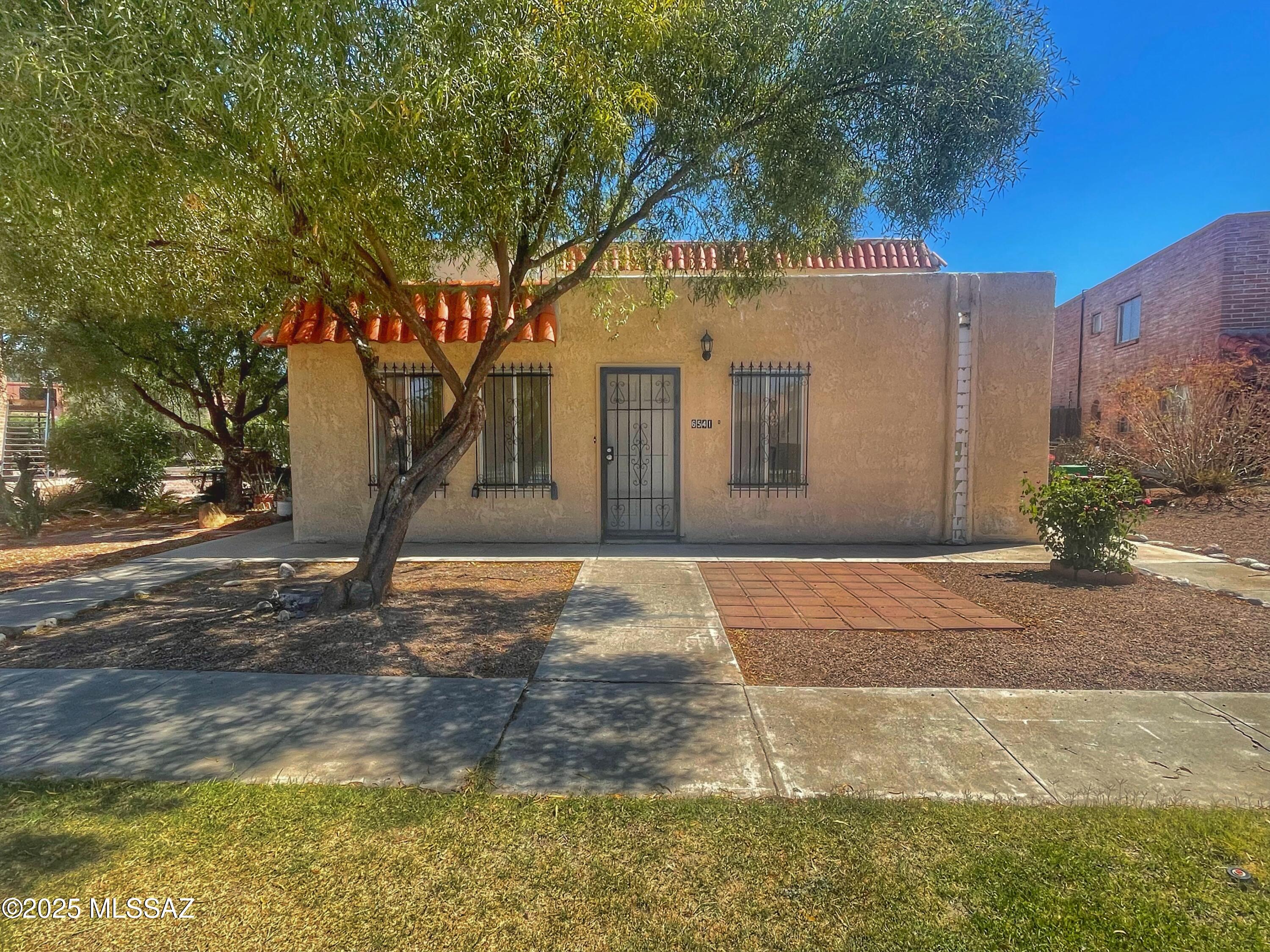 6541 E Calle La Paz Unit: A