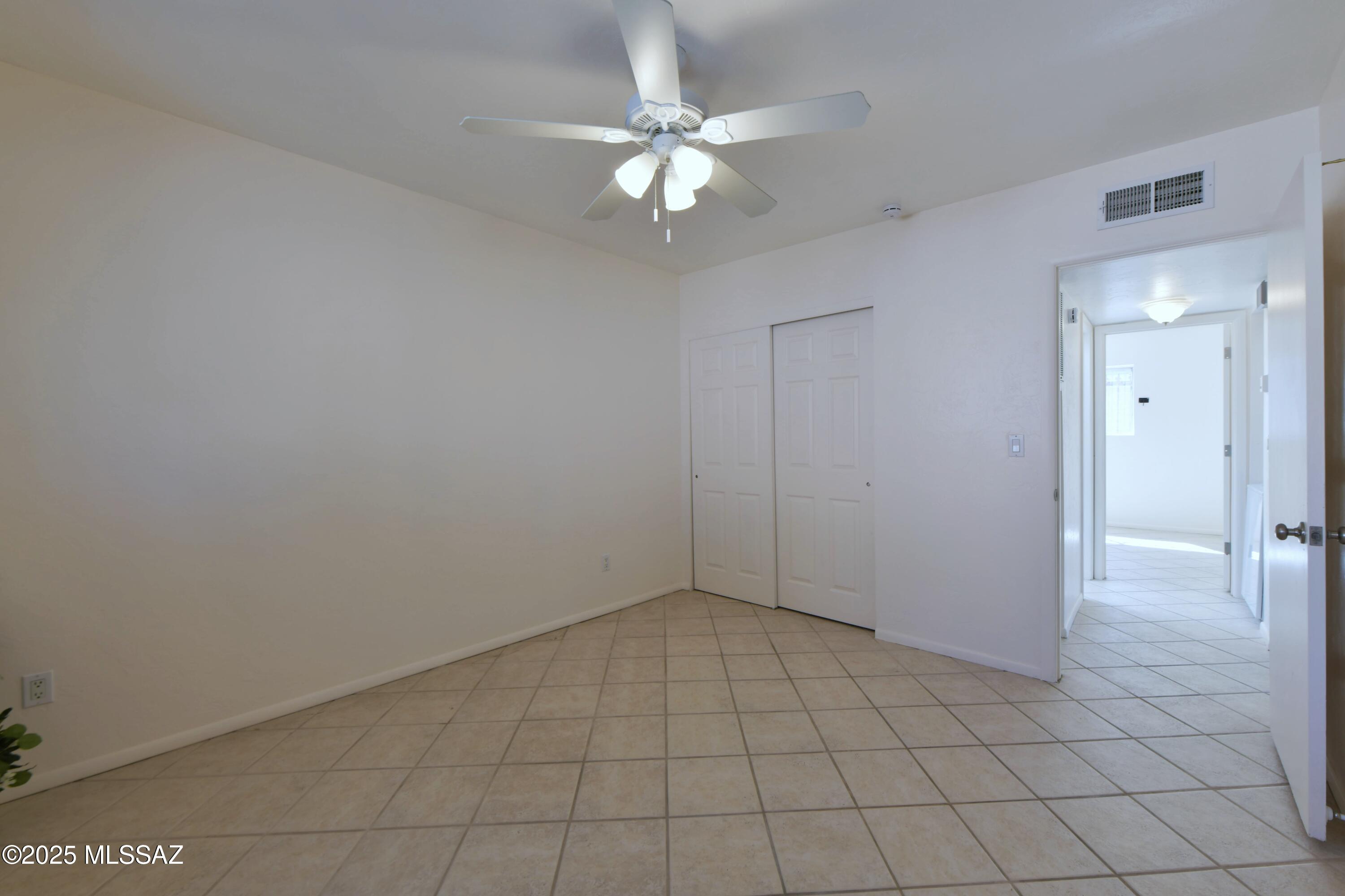 6541 E Calle La Paz Unit: A