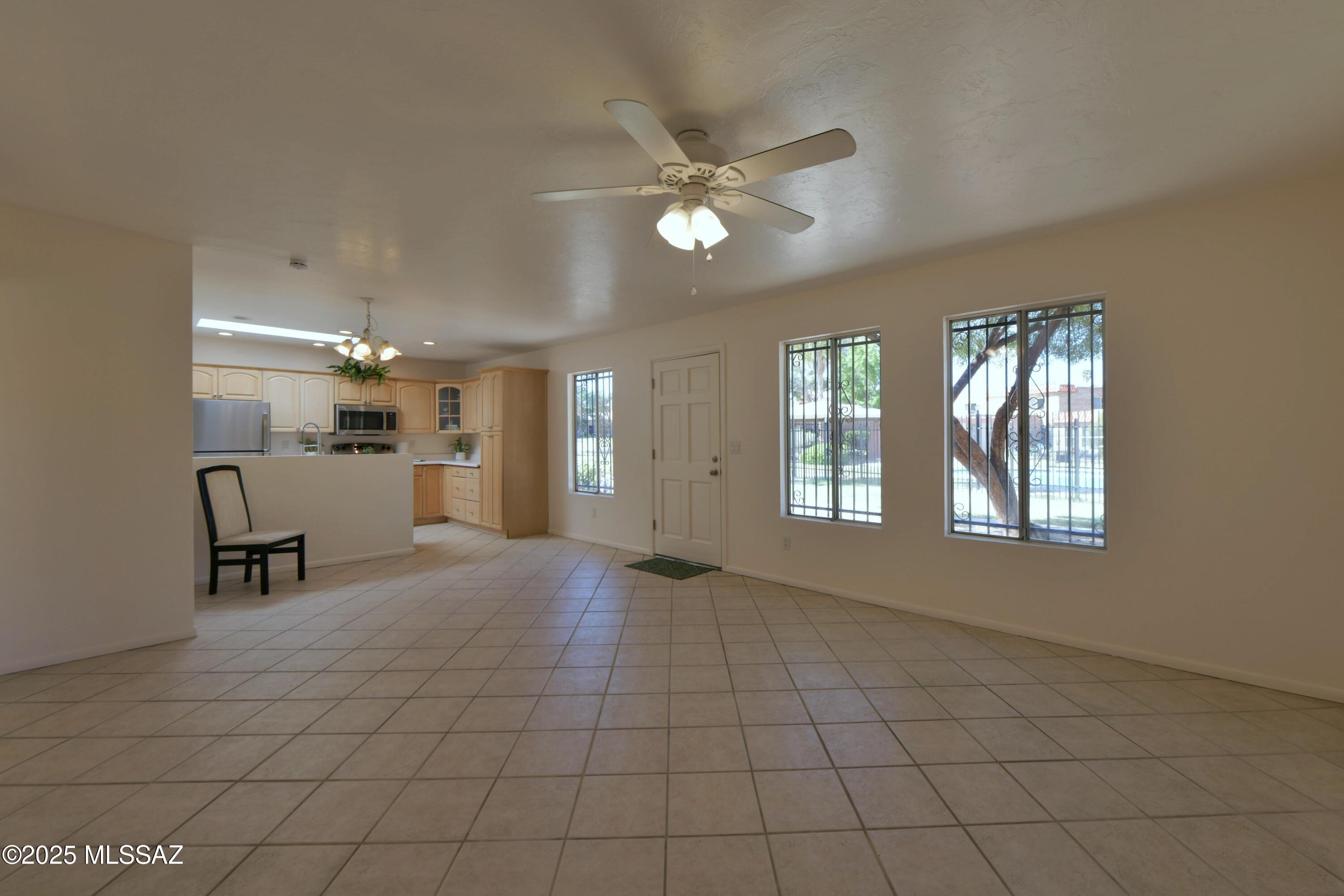 6541 E Calle La Paz Unit: A