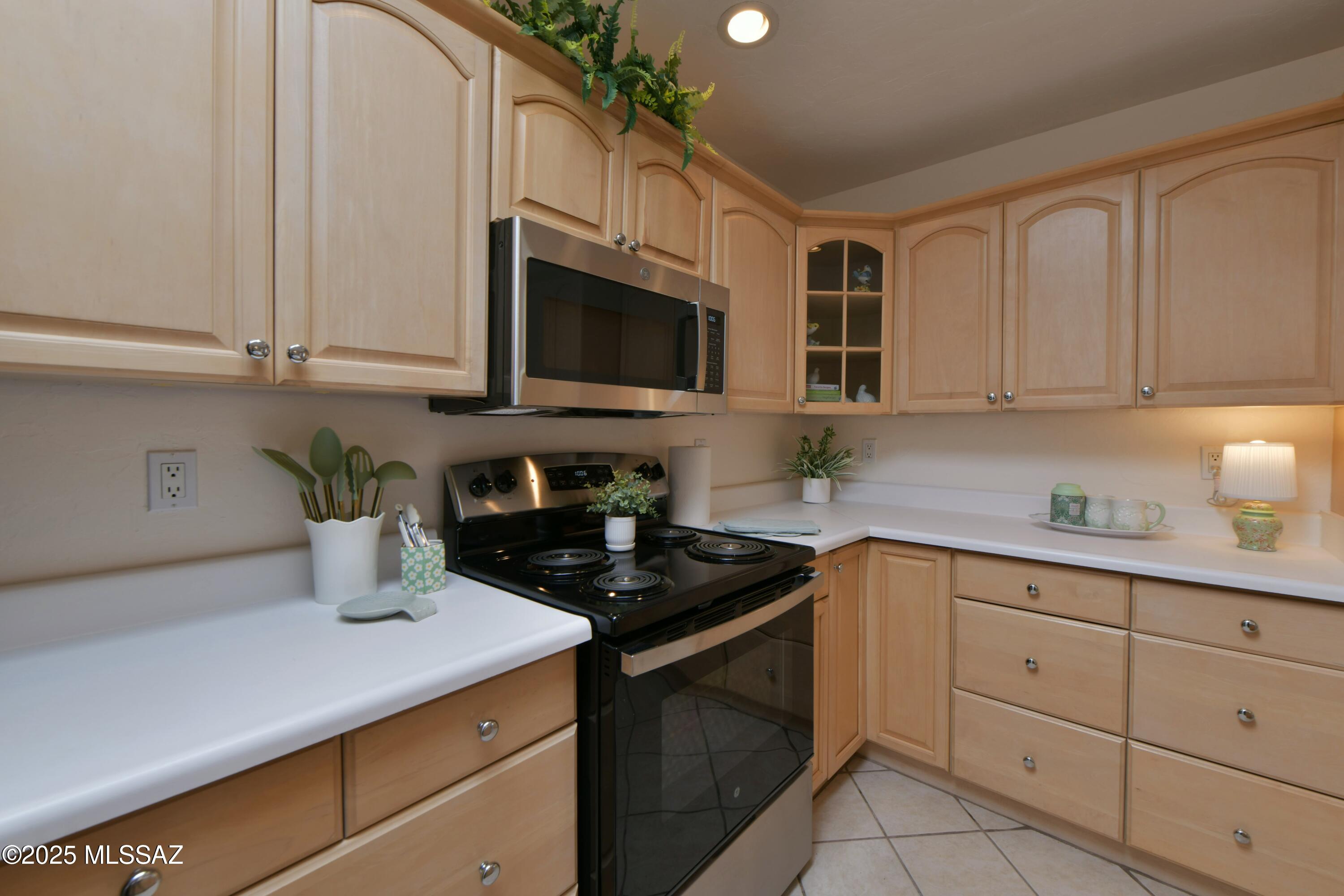 6541 E Calle La Paz Unit: A