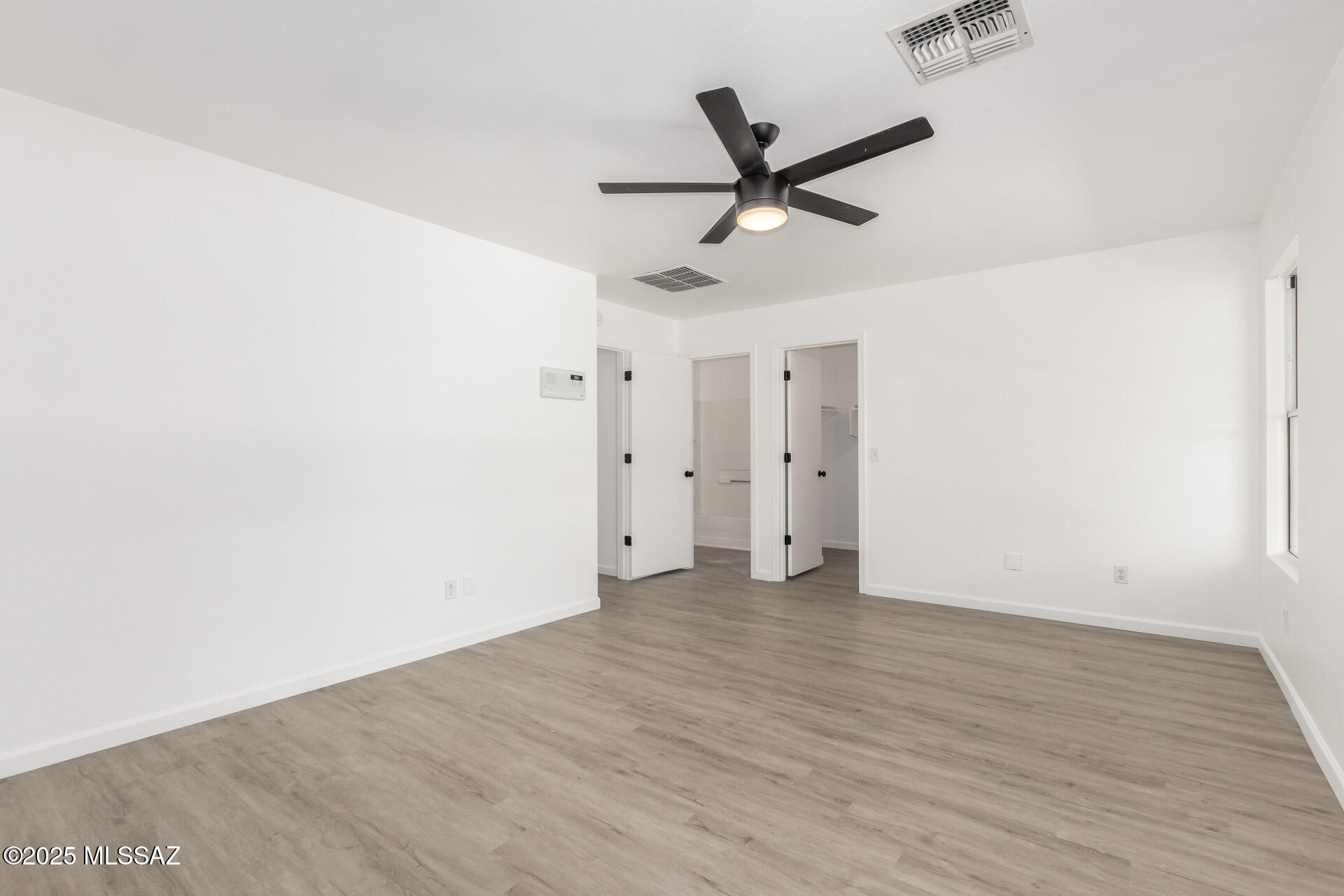 5976 E Tercel Drive