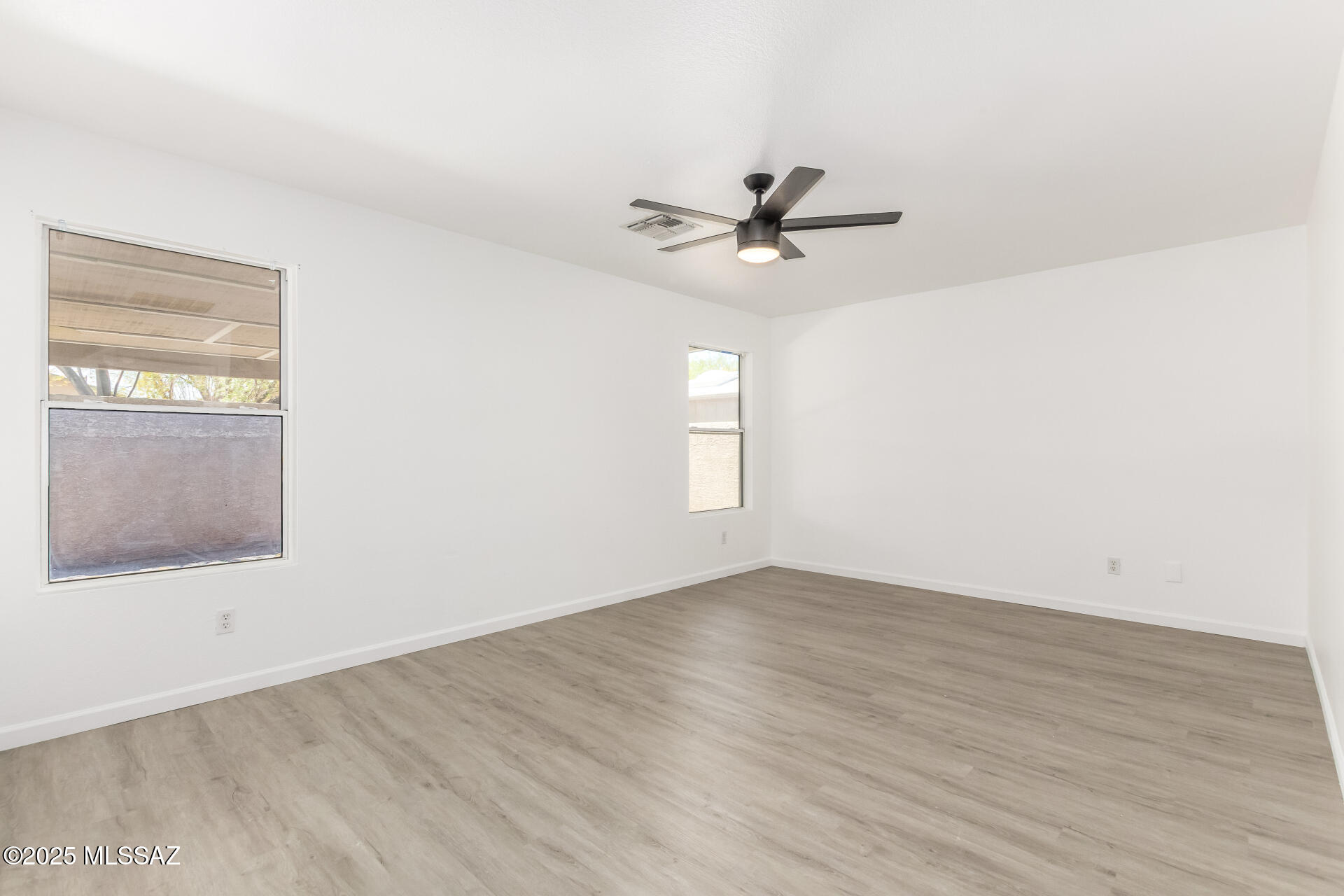 5976 E Tercel Drive