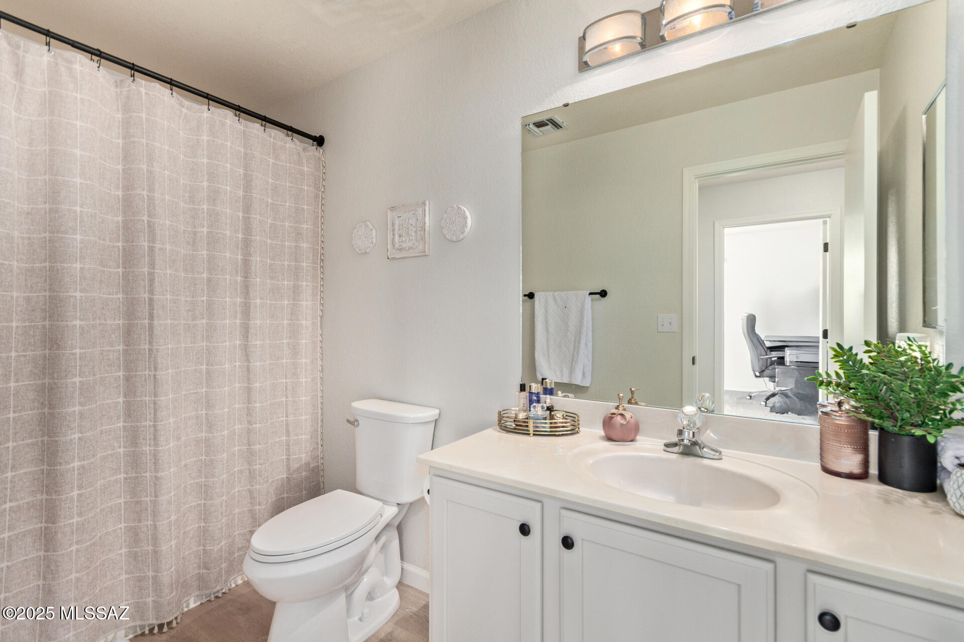 10243 E Desert Crossings Way