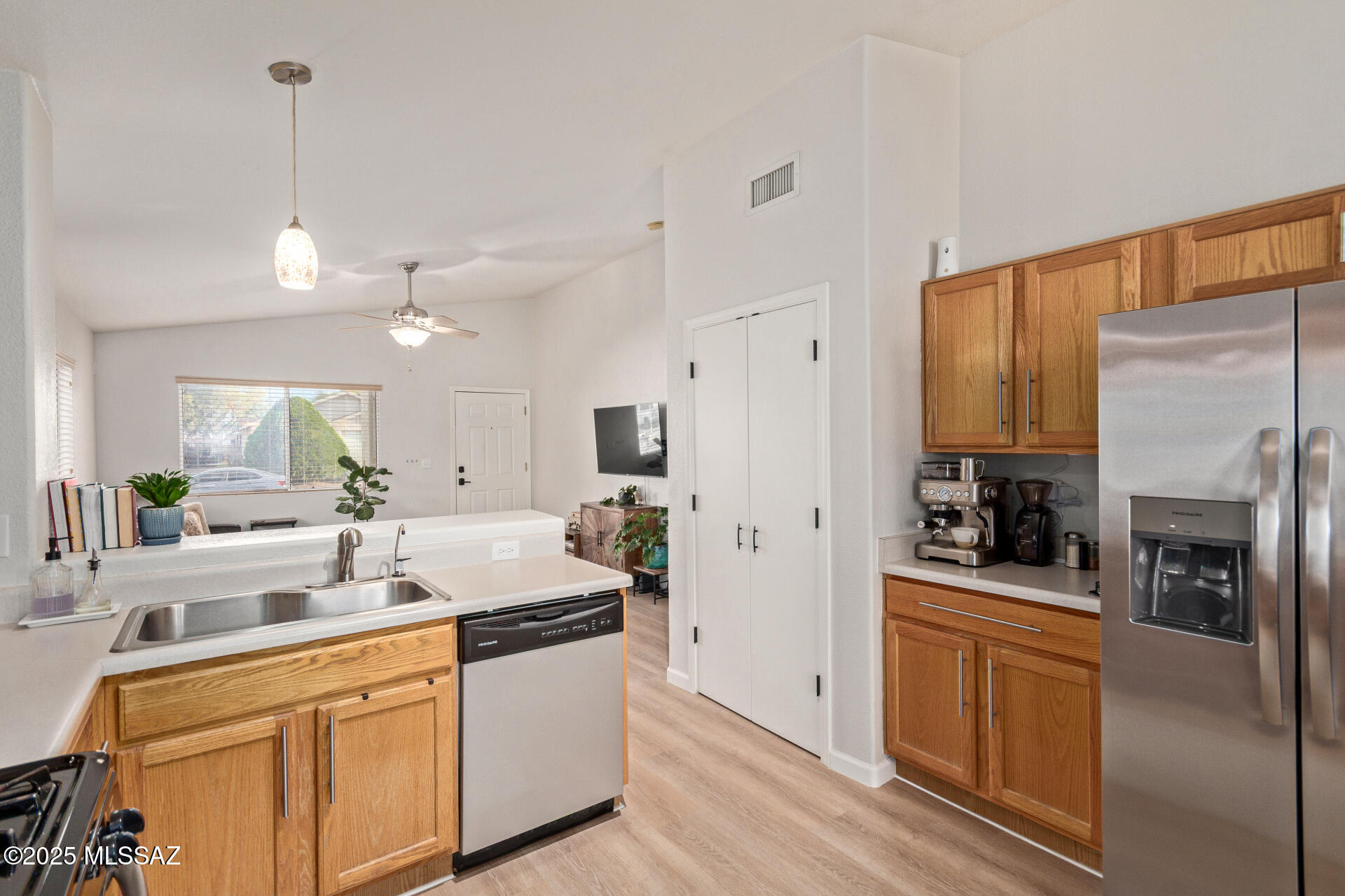 10243 E Desert Crossings Way