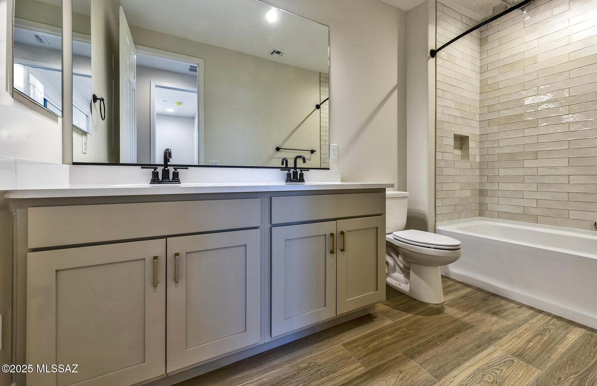 13317 N Nepheline Way