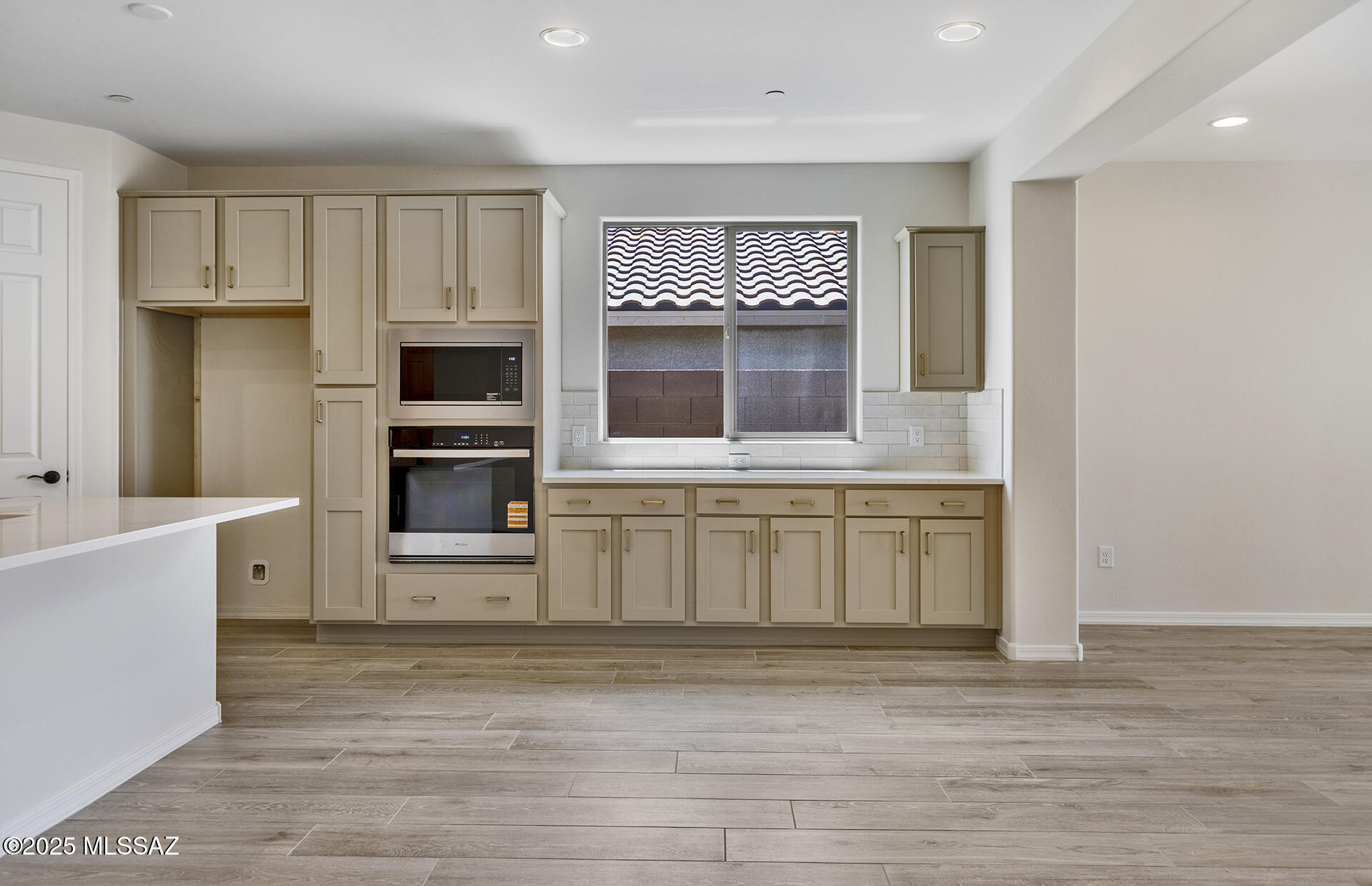 13317 N Nepheline Way