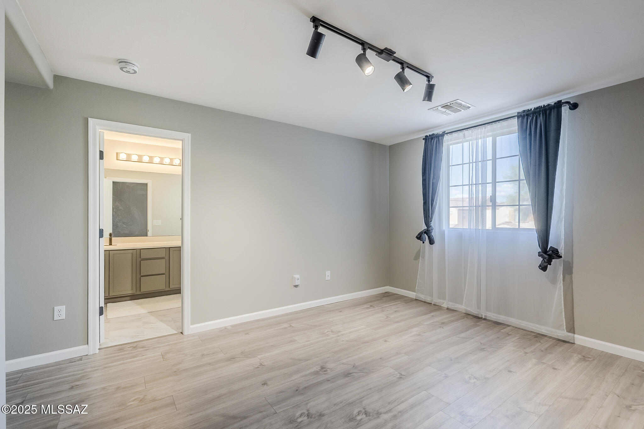 14304 S Camino El Galan