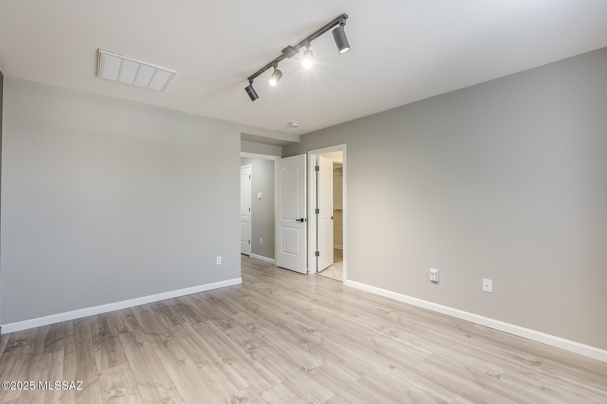 14304 S Camino El Galan