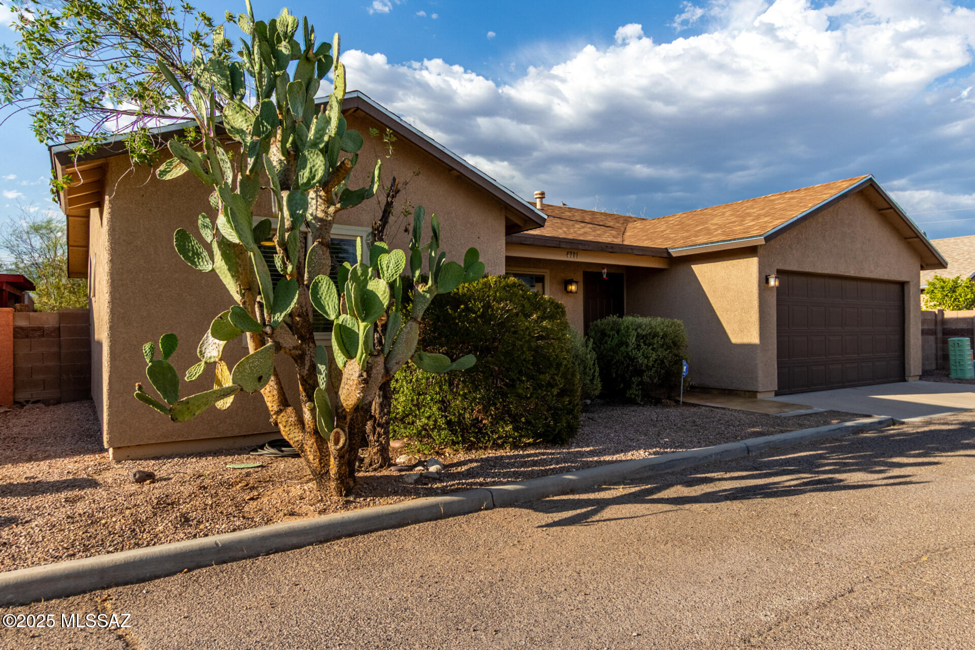 4781 E Joslyn Heights Place