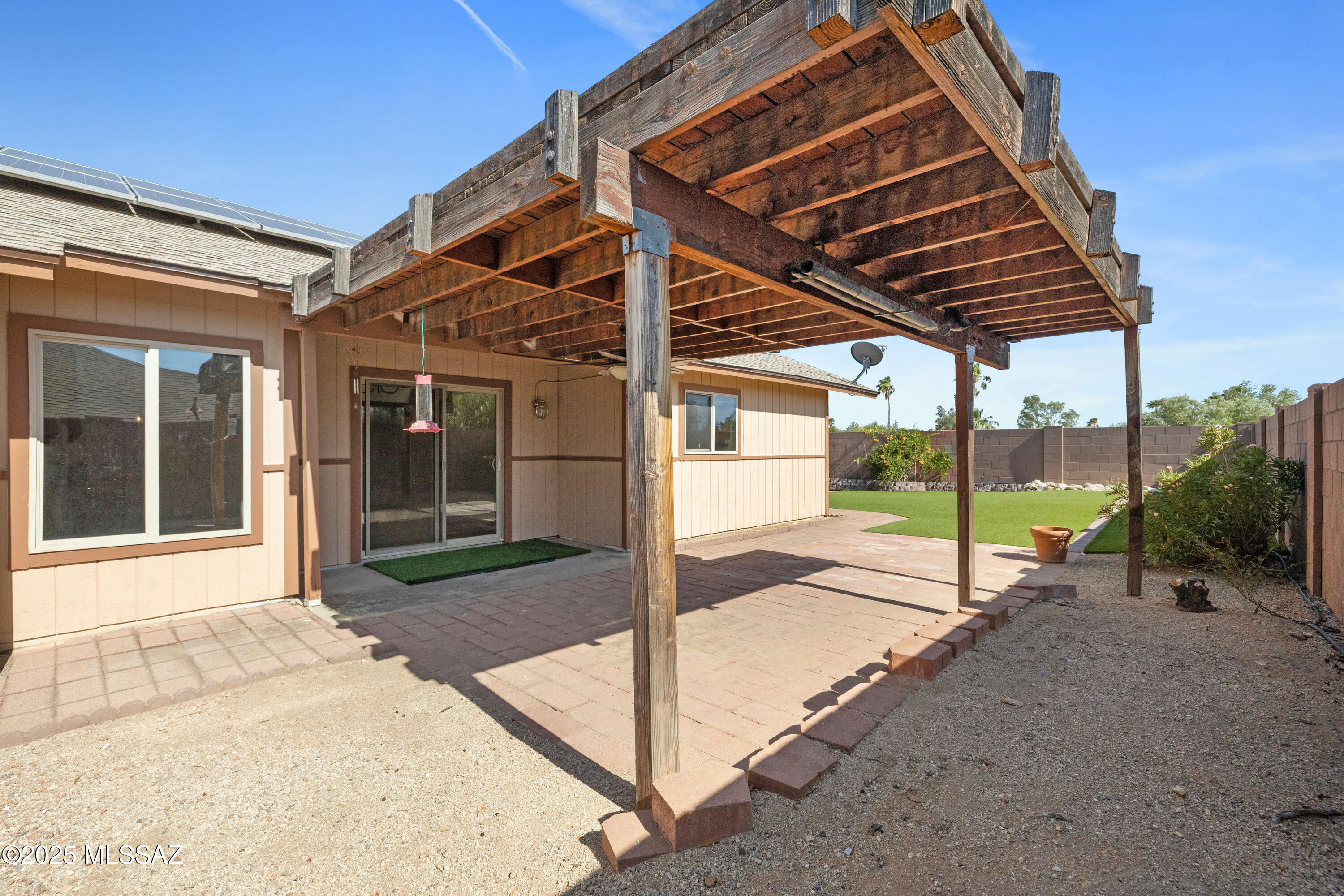 10016 E Leila Drive