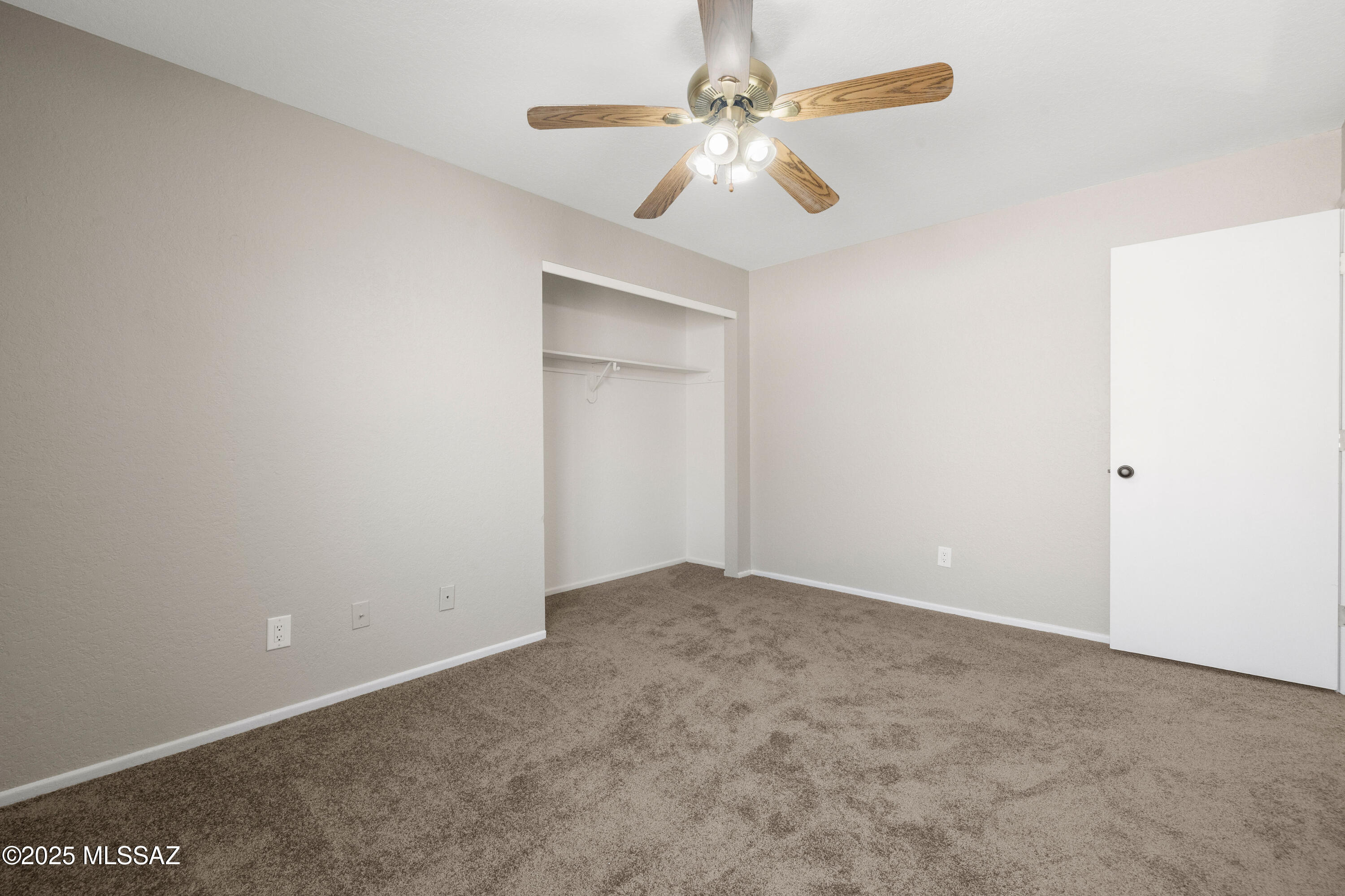 10016 E Leila Drive
