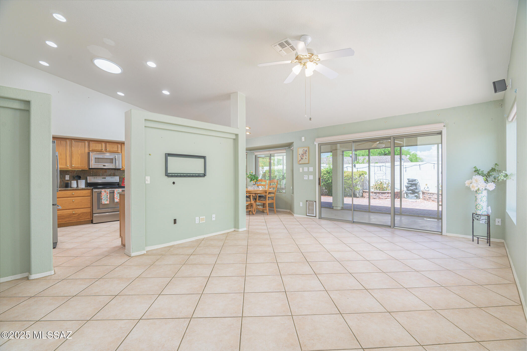 2938 S Nicolette Drive