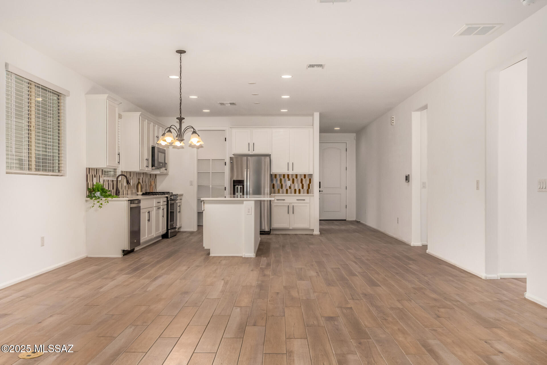 9721 E Copper Glance Trail
