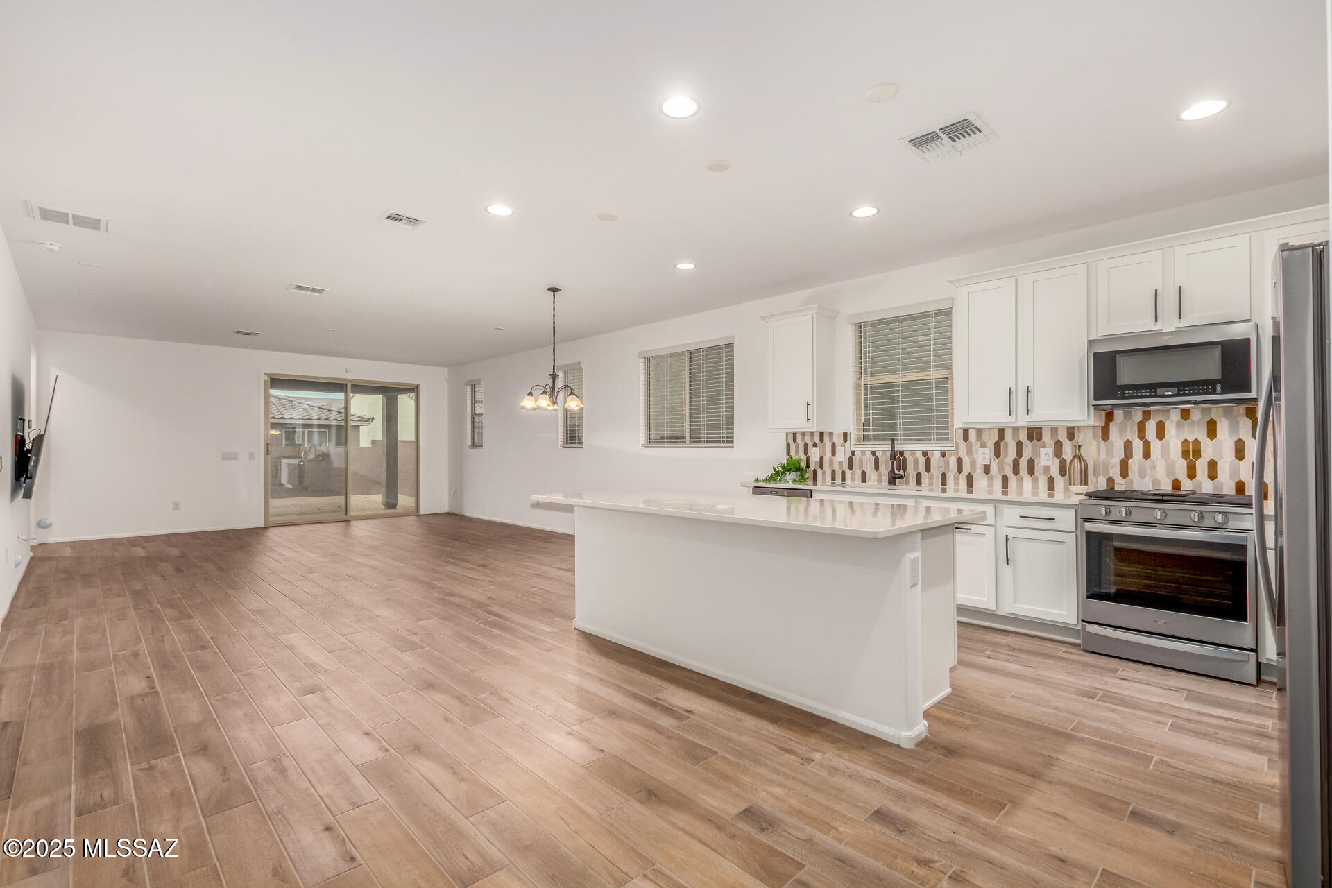 9721 E Copper Glance Trail