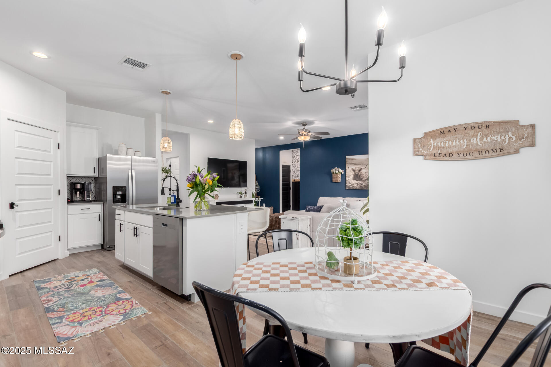 667 W Wilkinson Street